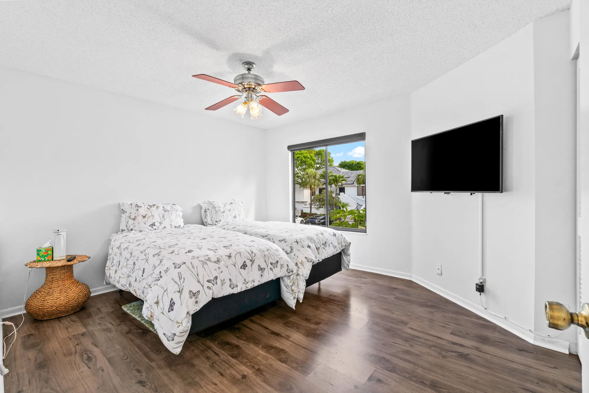 Property Slideshow image 25 of 33 | 7533 glendevon ln 905, Delray Beach, FL, 33446