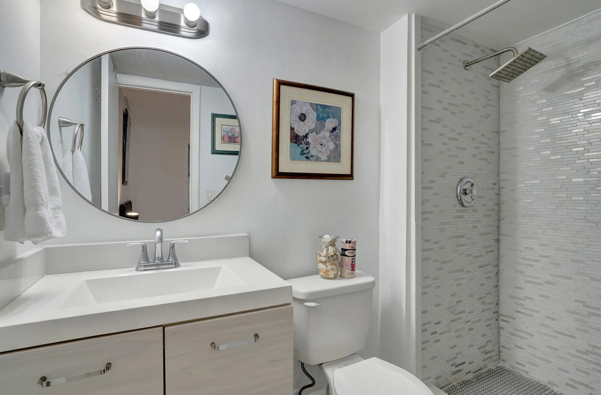 Property Slideshow image 12 of 26 | 130 lake meryl dr apt 226, West Palm Beach, FL, 33411