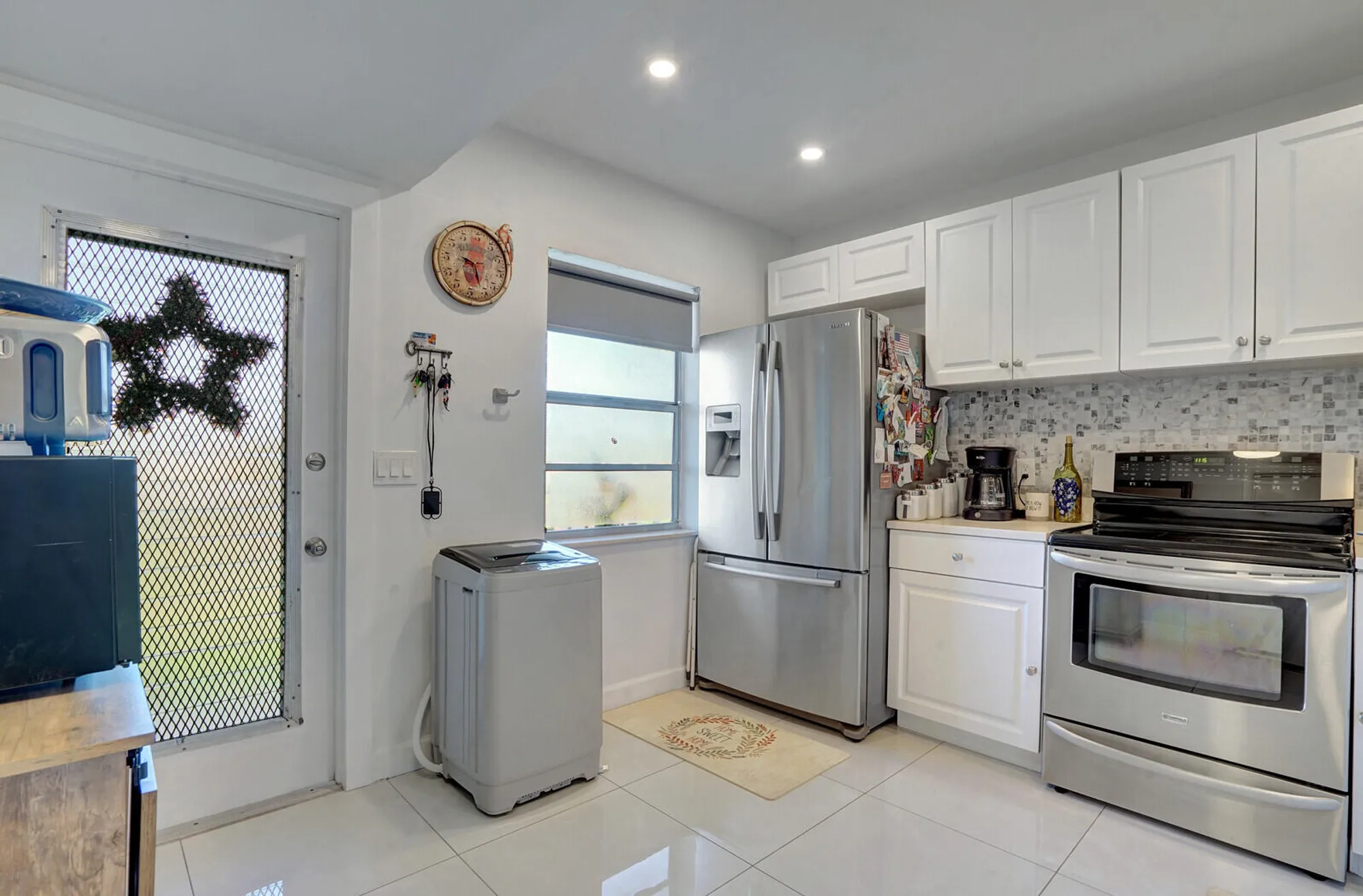 Property Slideshow image 19 of 26 | 130 lake meryl dr apt 226, West Palm Beach, FL, 33411