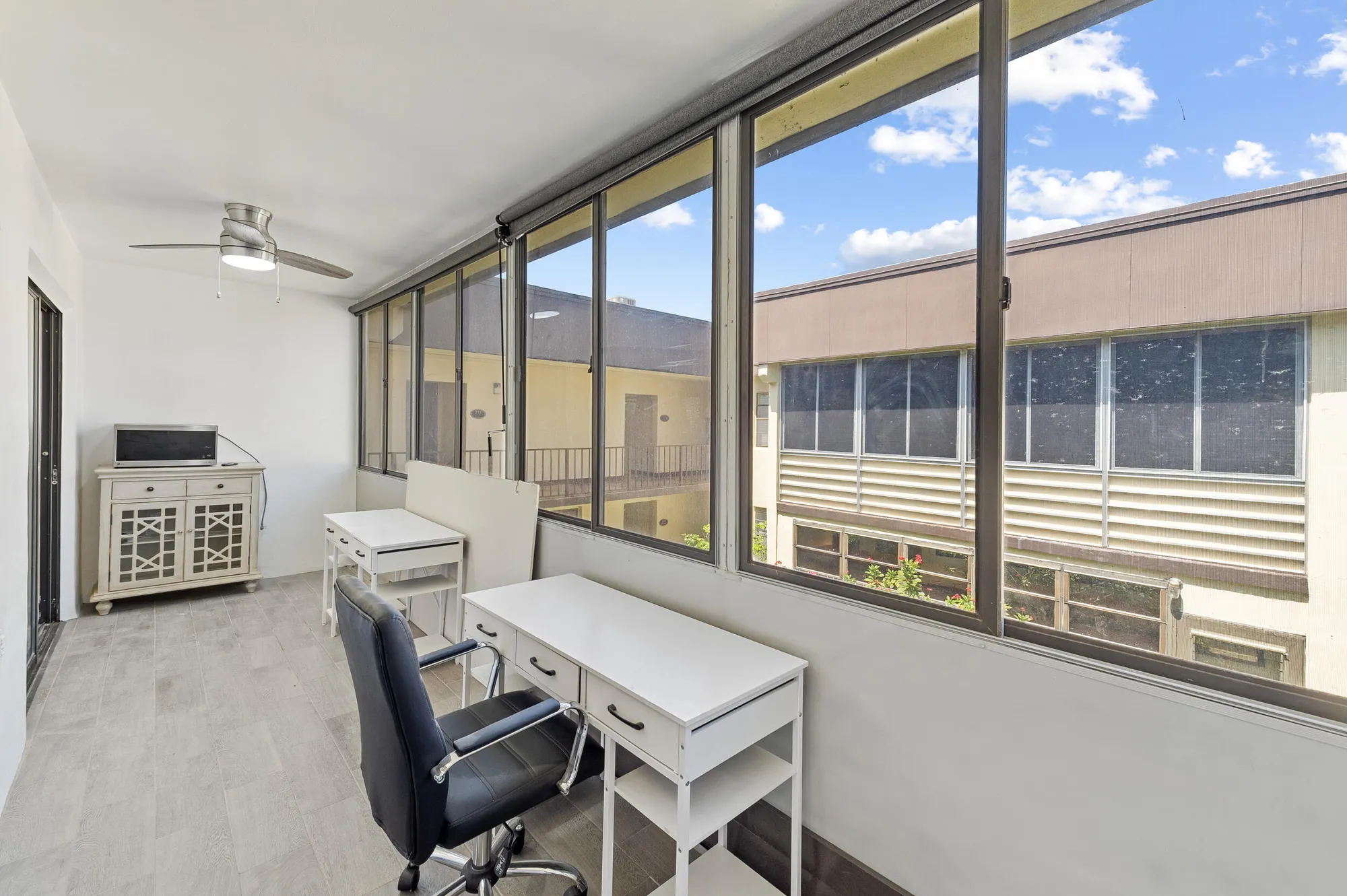 Property Slideshow image 11 of 65 | 234 capri e unit e, Delray Beach, FL, 33484