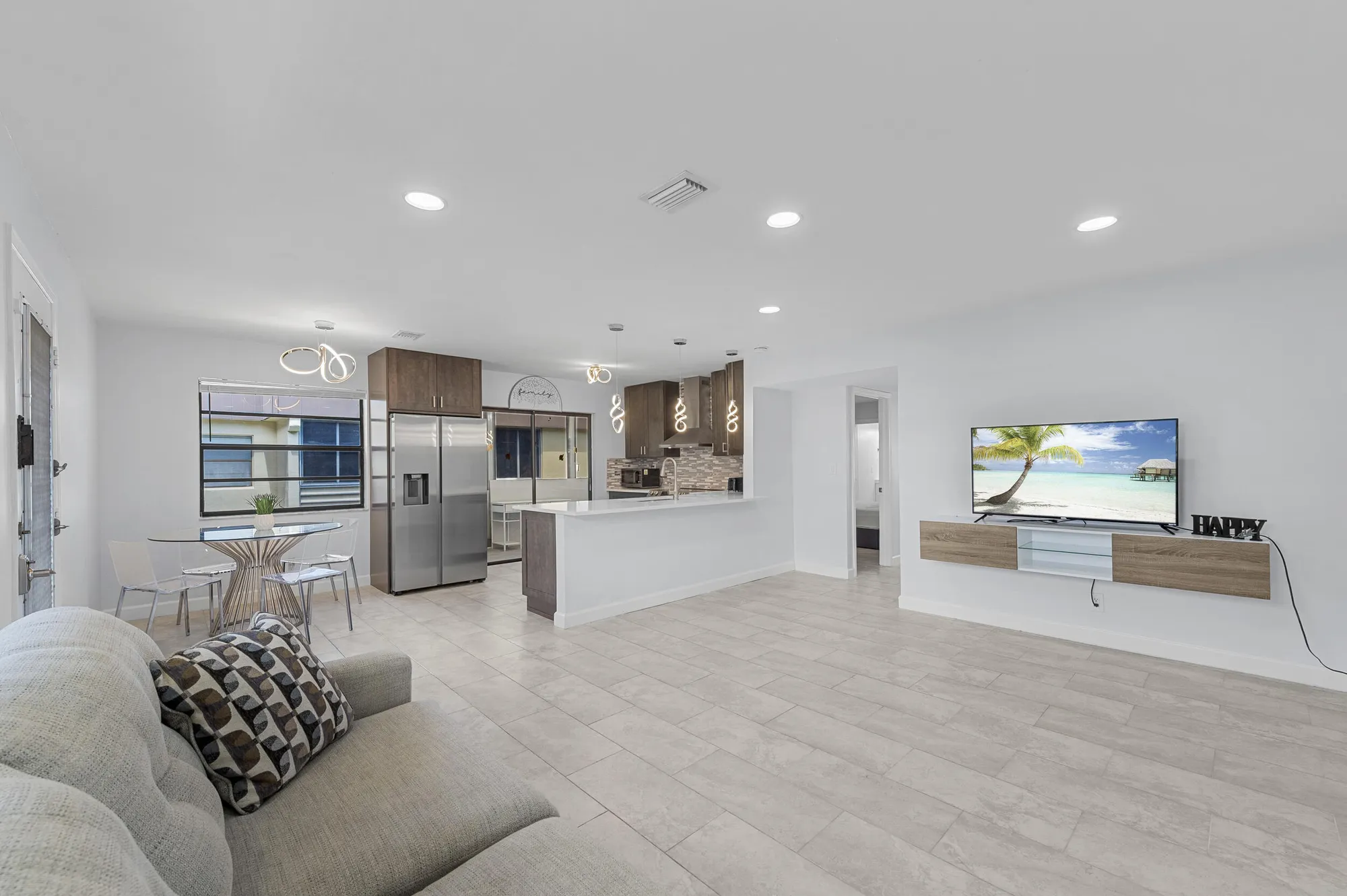 Property Slideshow image 12 of 65 | 234 capri e unit e, Delray Beach, FL, 33484