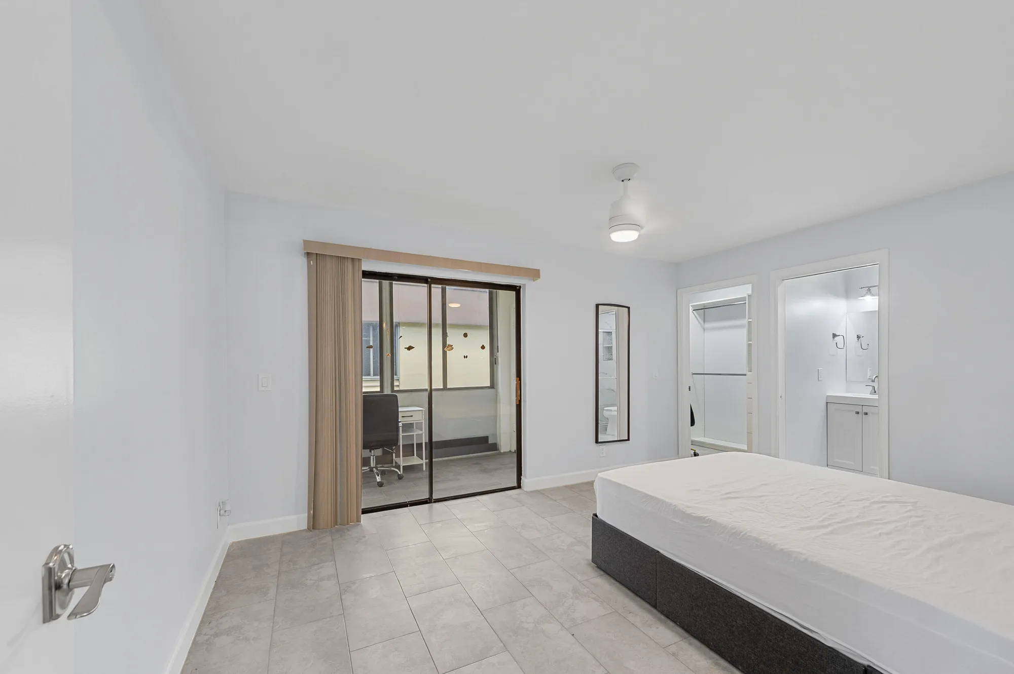 Property Slideshow image 13 of 65 | 234 capri e unit e, Delray Beach, FL, 33484