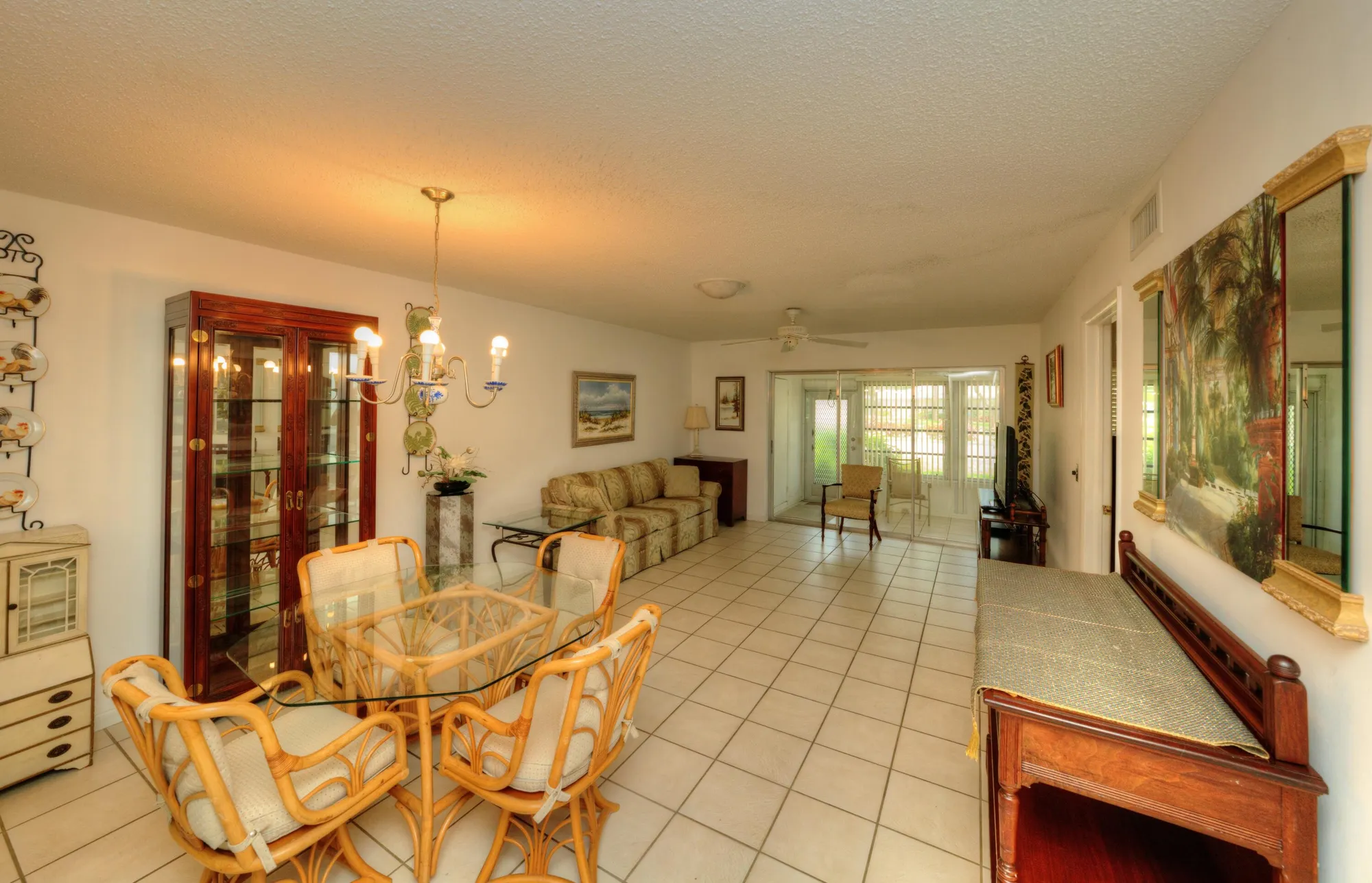 Property Slideshow image 6 of 29 | 545 covered bridge blvd b, Lake Worth, FL, 33467