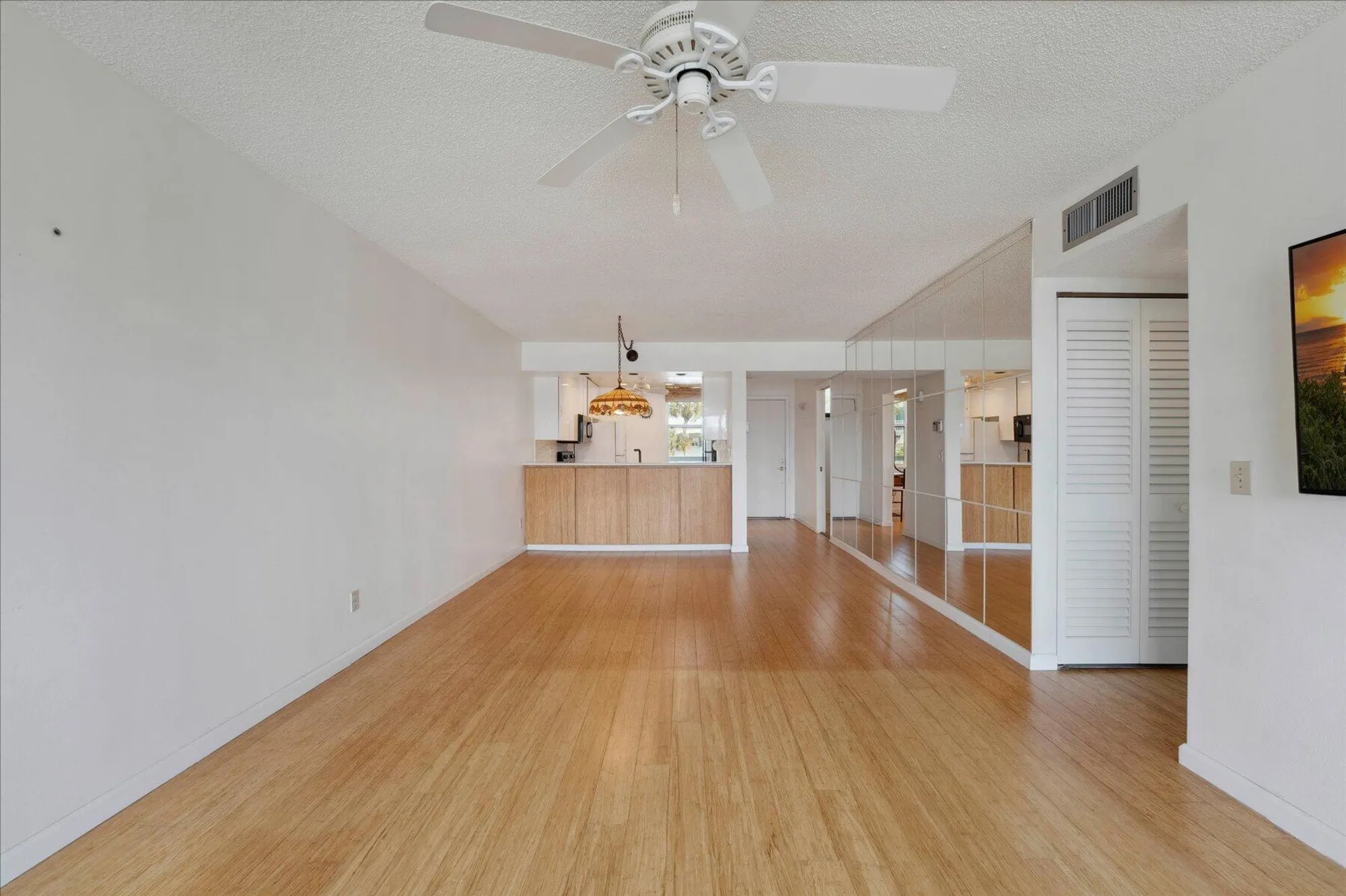 Property Slideshow image 6 of 30 | 1950 sw palm city rd apt 6202, Stuart, FL, 34994