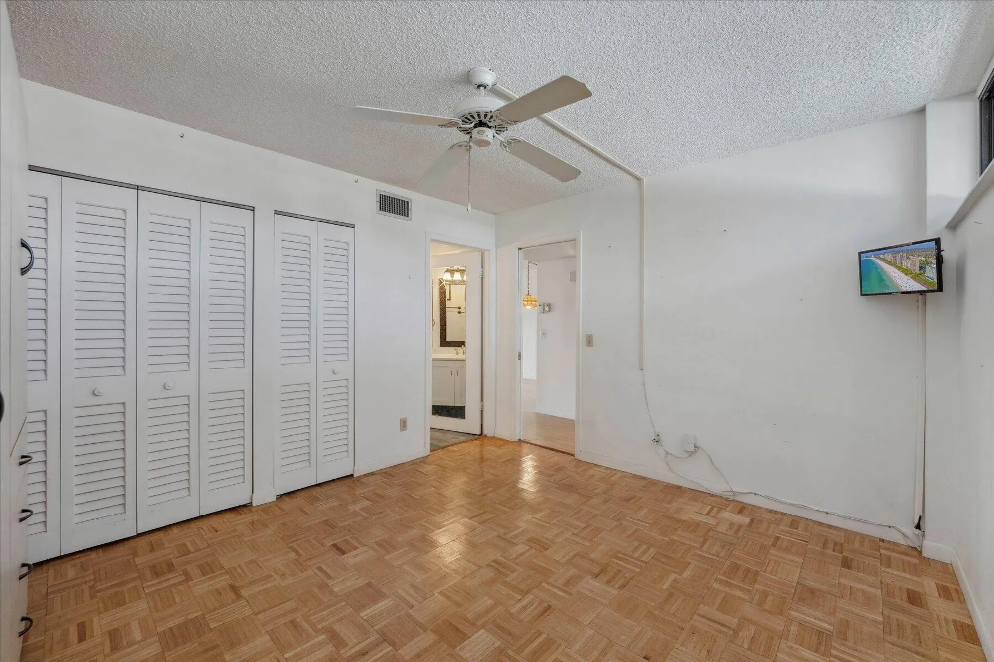 Property Slideshow image 12 of 30 | 1950 sw palm city rd apt 6202, Stuart, FL, 34994