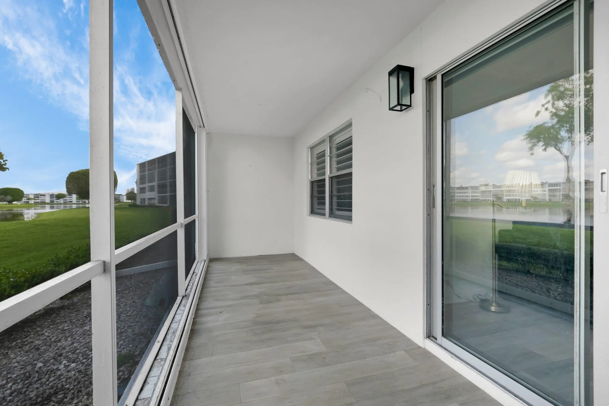 Property Slideshow image 19 of 62 | 1084 guildford e, Boca Raton, FL, 33434