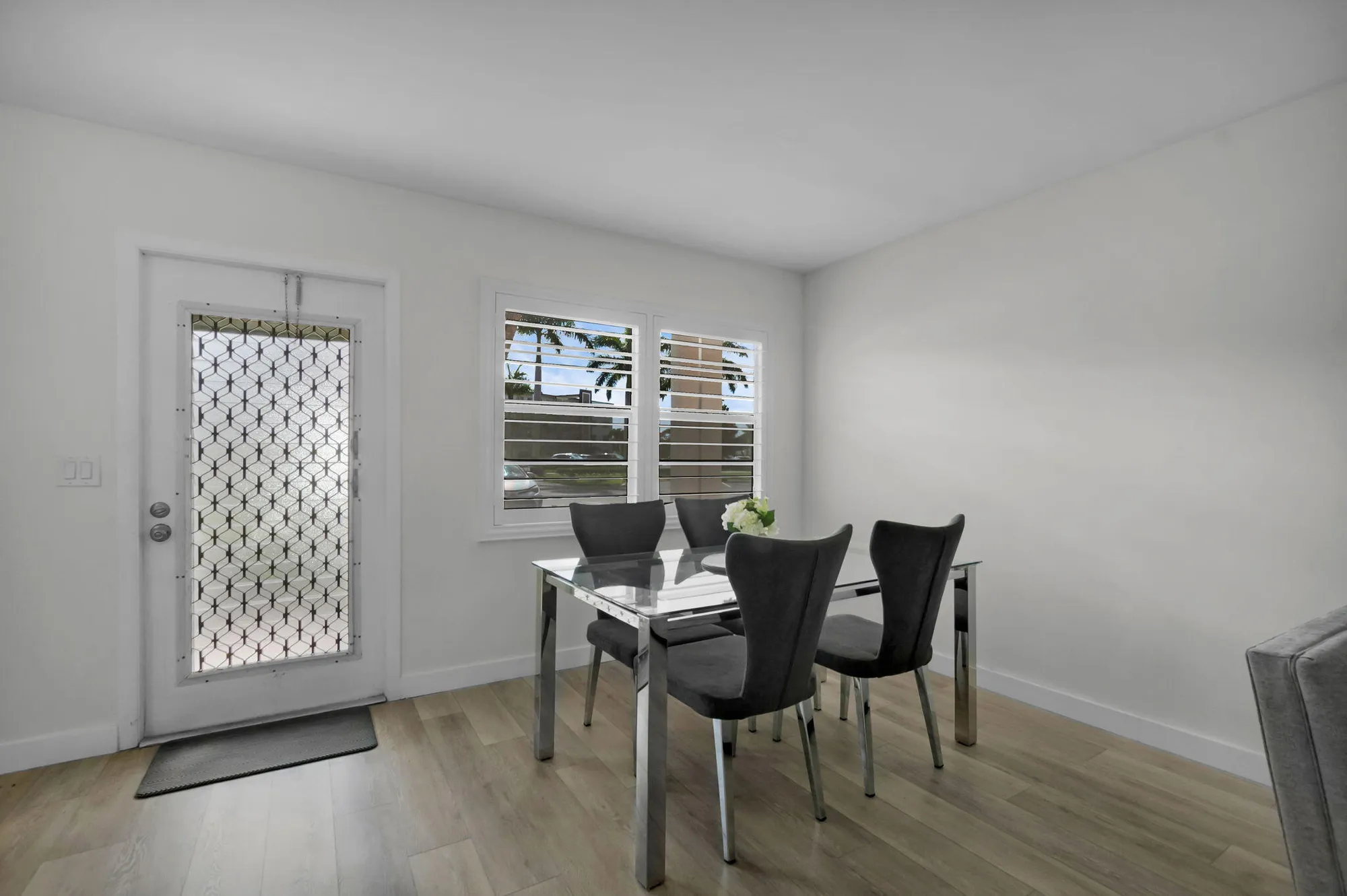 Property Slideshow image 8 of 62 | 1084 guildford e, Boca Raton, FL, 33434