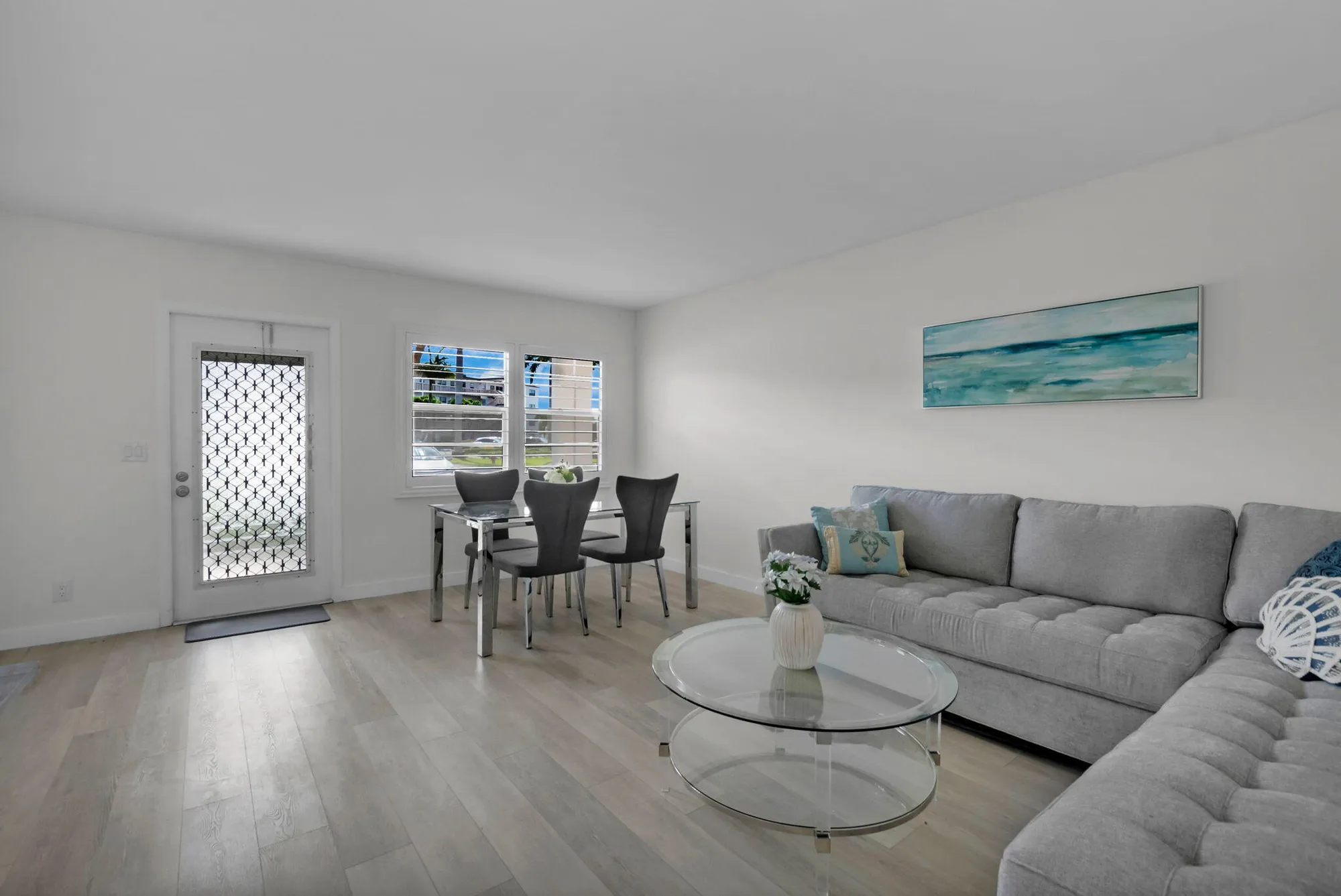 Property Slideshow image 7 of 62 | 1084 guildford e, Boca Raton, FL, 33434