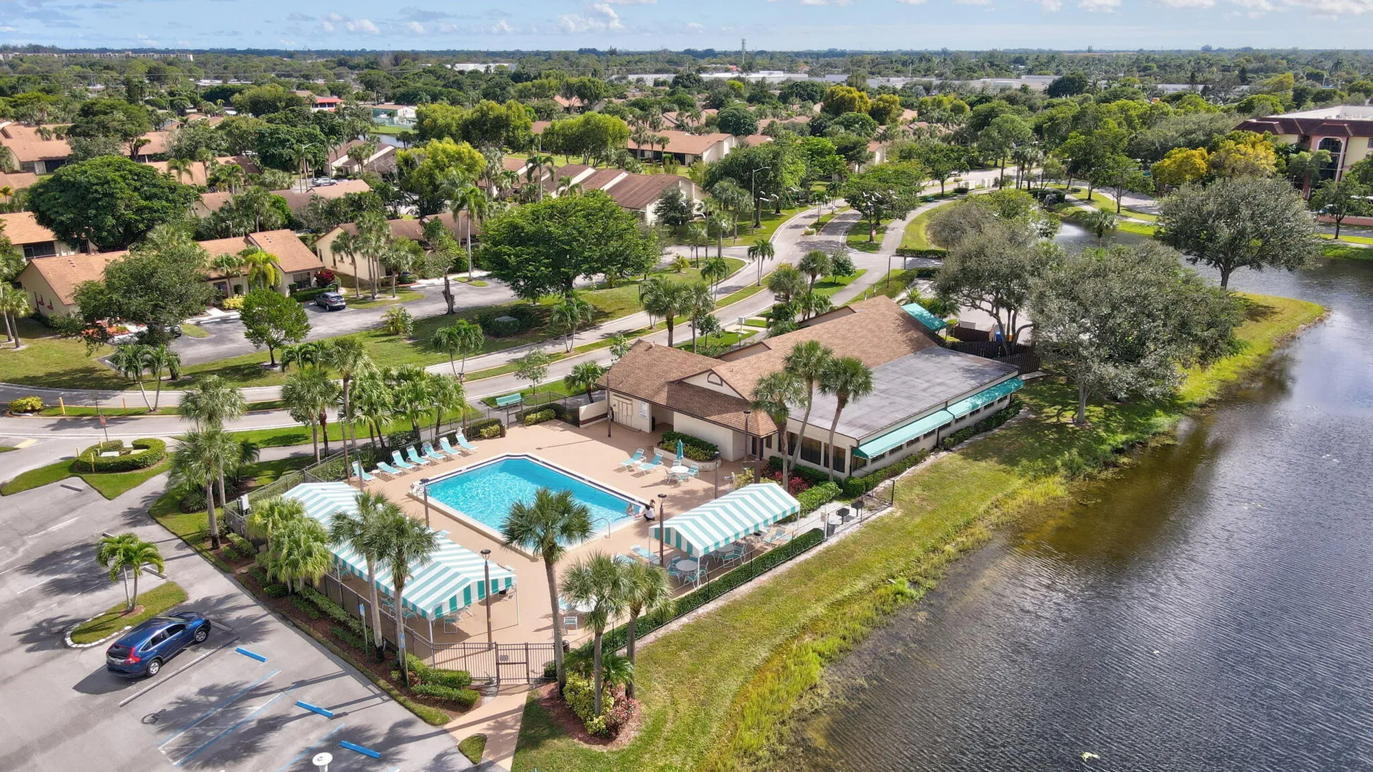 Property Slideshow image 28 of 38 | 7892 willow spring dr 1517, Lake Worth, FL, 33467