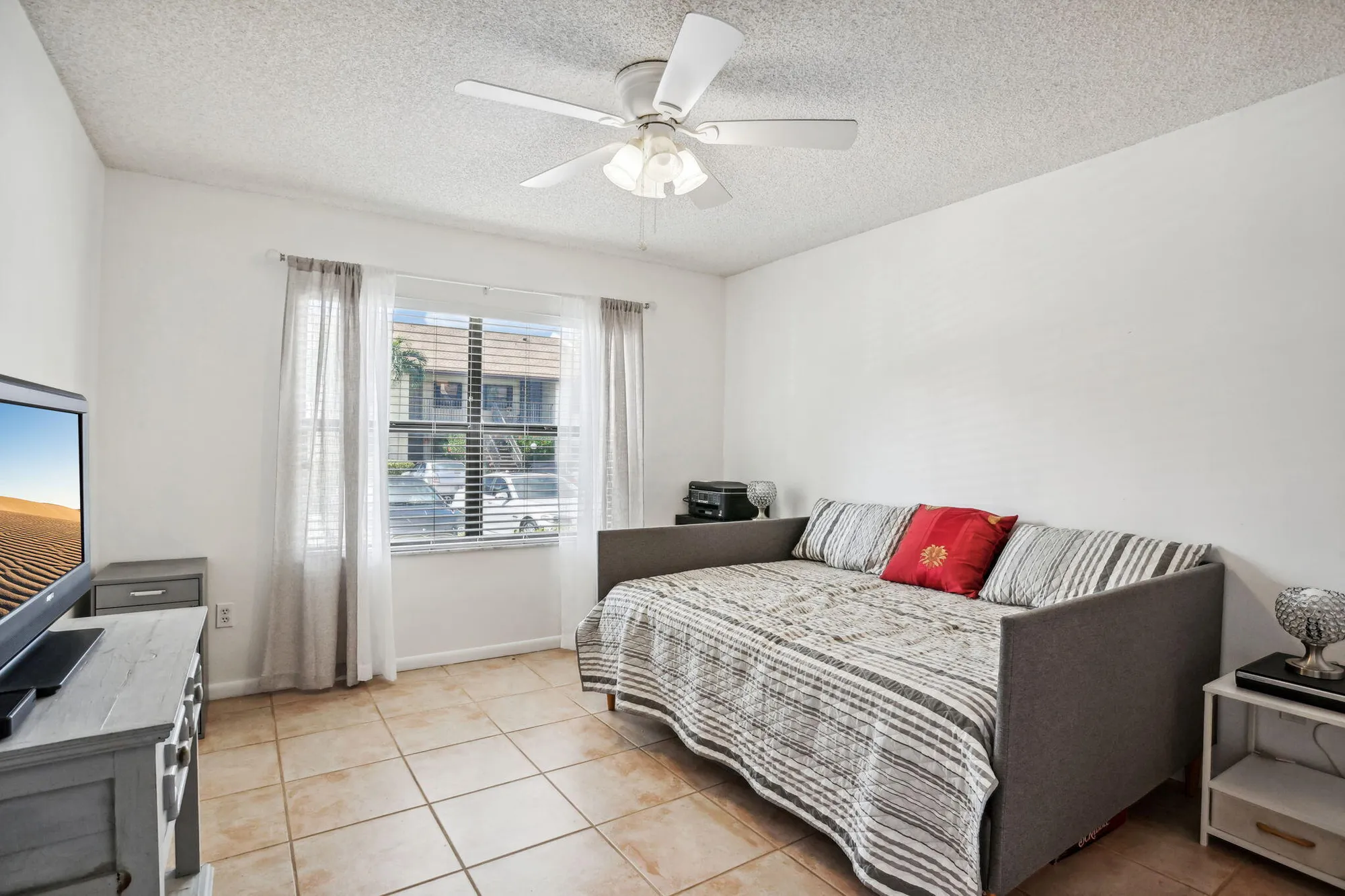 Property Slideshow image 18 of 38 | 7892 willow spring dr 1517, Lake Worth, FL, 33467