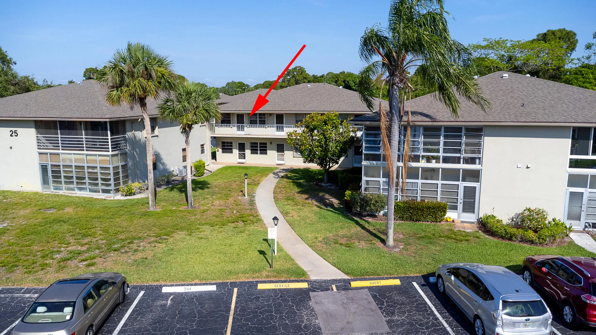 Property Slideshow image 2 of 36 | 25 lake vista trl apt 203, Port Saint Lucie, FL, 34952