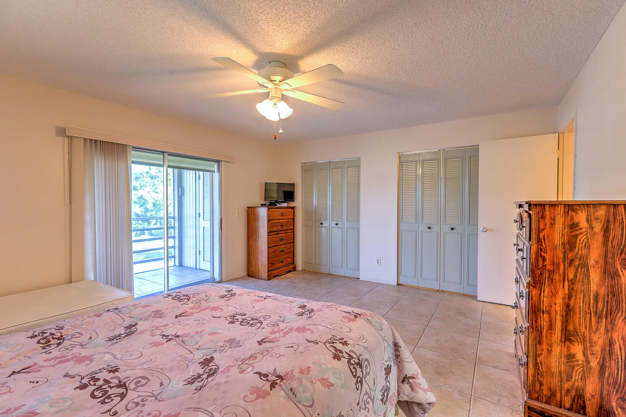 Property Slideshow image 17 of 36 | 25 lake vista trl apt 203, Port Saint Lucie, FL, 34952