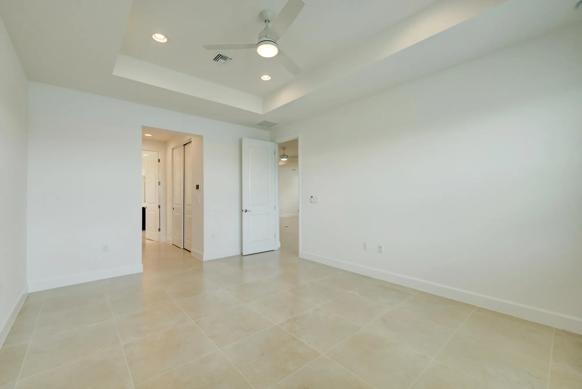Property Slideshow image 18 of 88 | 11886 sw poseidon way, Port Saint Lucie, FL, 34987