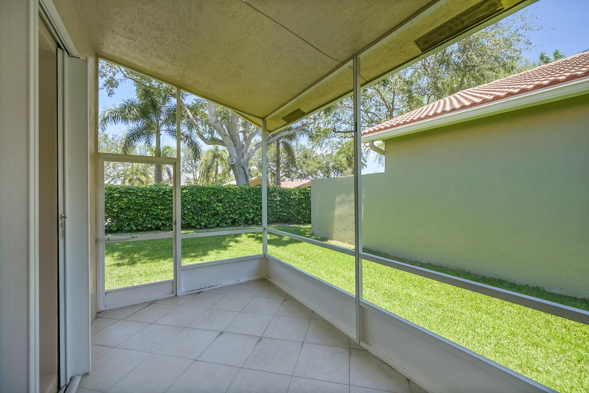 Property Slideshow image 16 of 30 | 7075 via genova, Delray Beach, FL, 33446