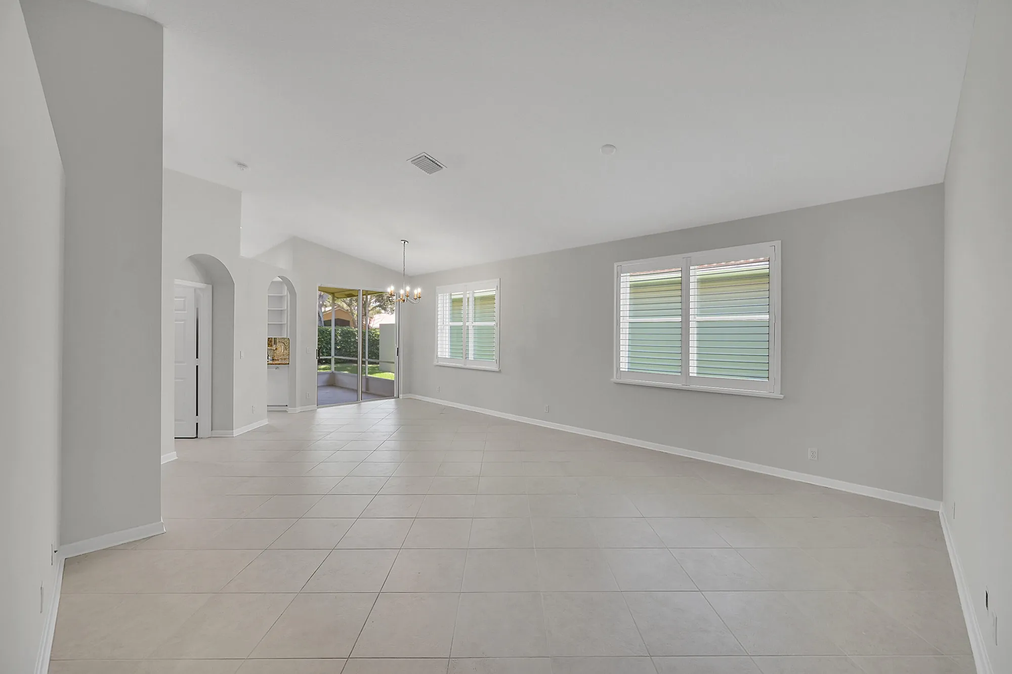 Property Slideshow image 10 of 30 | 7075 via genova, Delray Beach, FL, 33446
