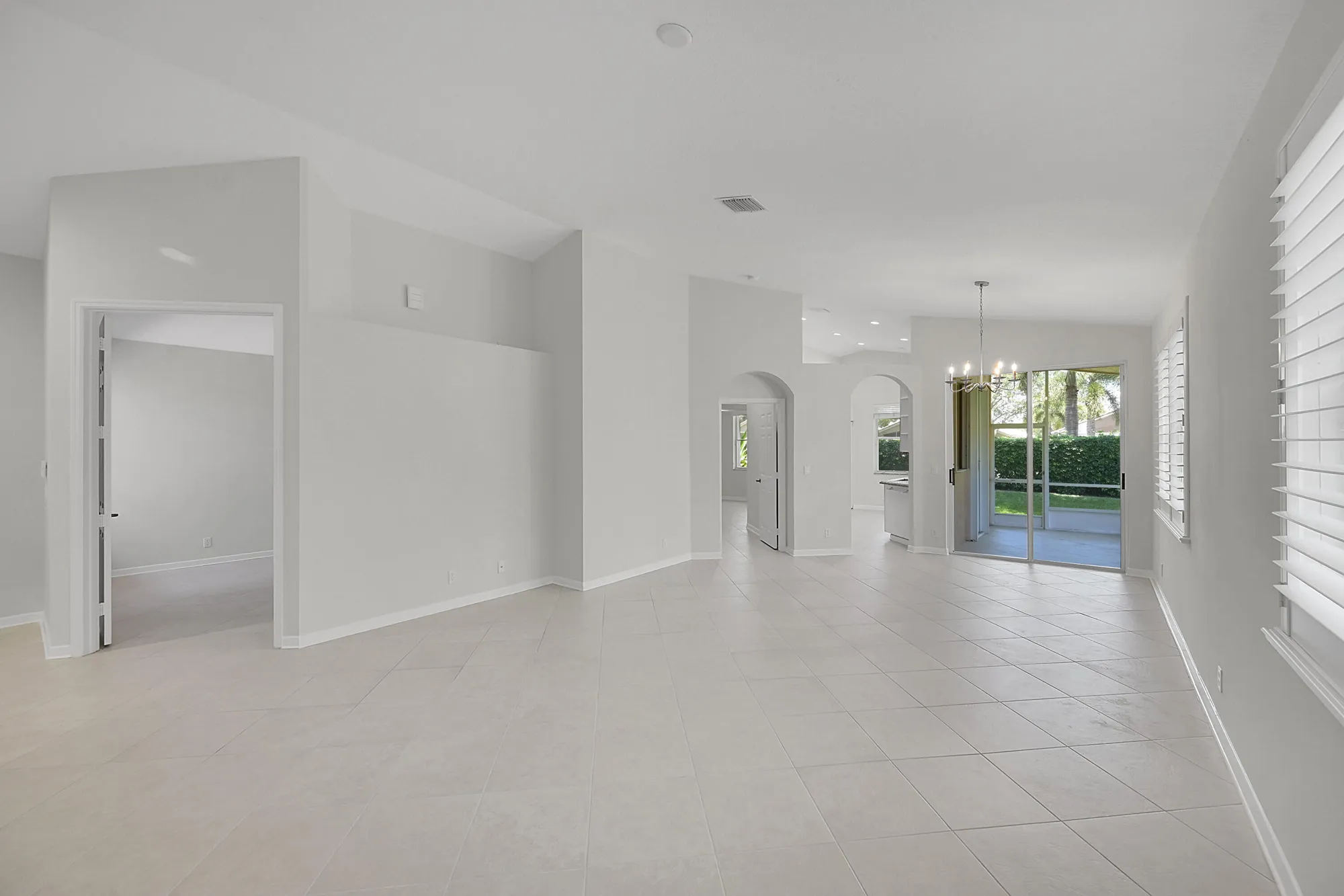 Property Slideshow image 9 of 30 | 7075 via genova, Delray Beach, FL, 33446