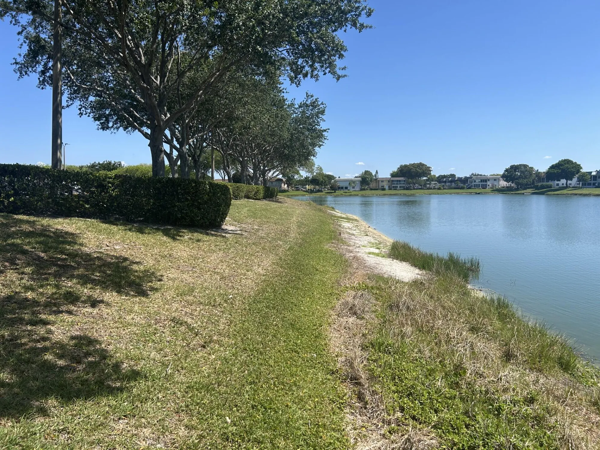 Property Slideshow image 21 of 21 | 105 sheffield e unit e, West Palm Beach, FL, 33417