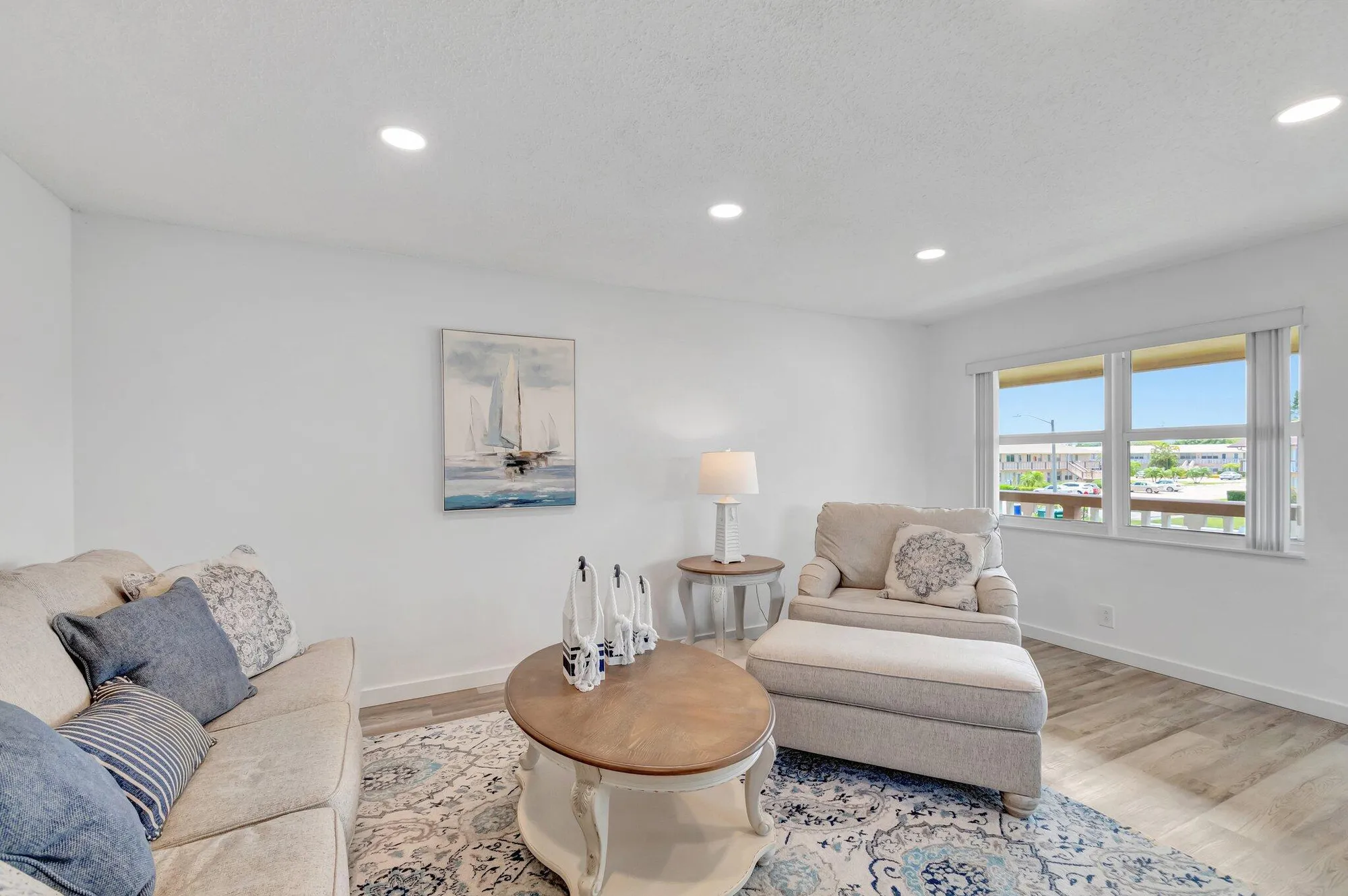 Property Slideshow image 8 of 54 | 229 chatham k, West Palm Beach, FL, 33417