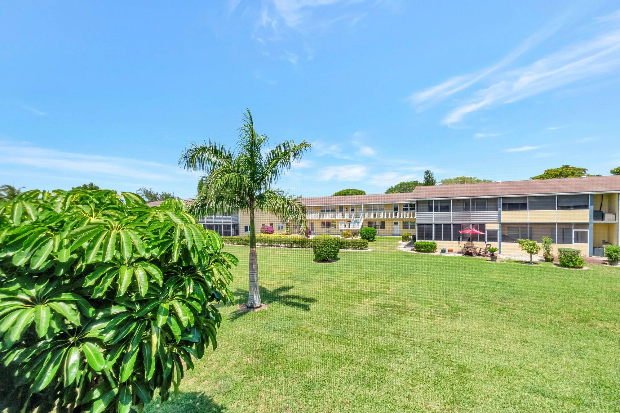 Property Slideshow image 29 of 54 | 229 chatham k, West Palm Beach, FL, 33417