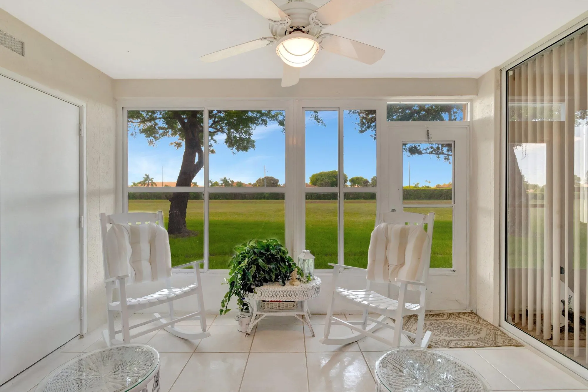 Property Slideshow image 7 of 31 | 5914 regal glen dr apt 107, Boynton Beach, FL, 33437