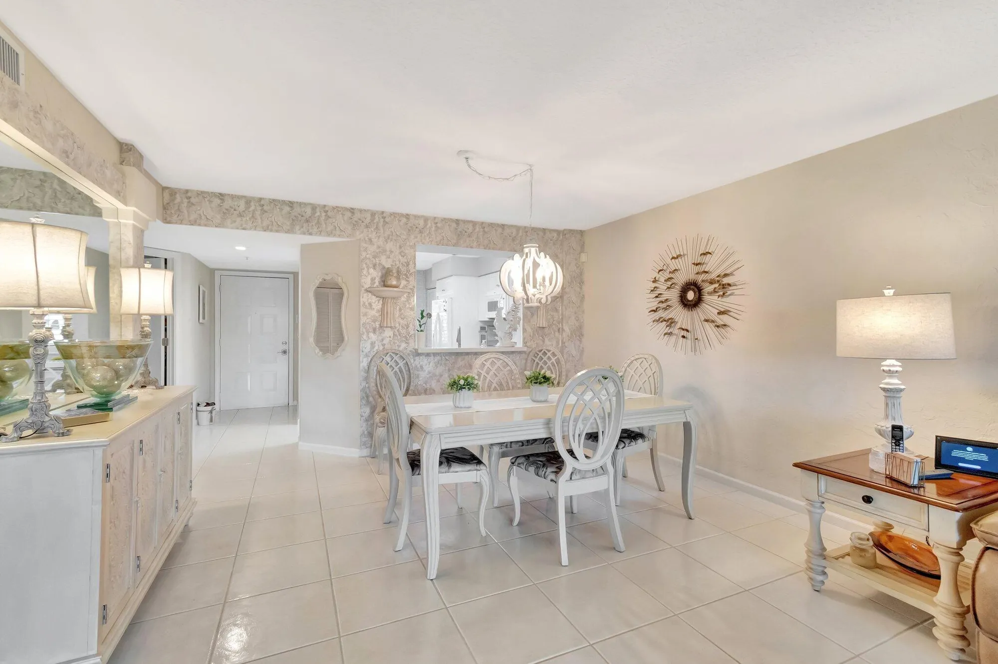 Property Slideshow image 10 of 31 | 5914 regal glen dr apt 107, Boynton Beach, FL, 33437