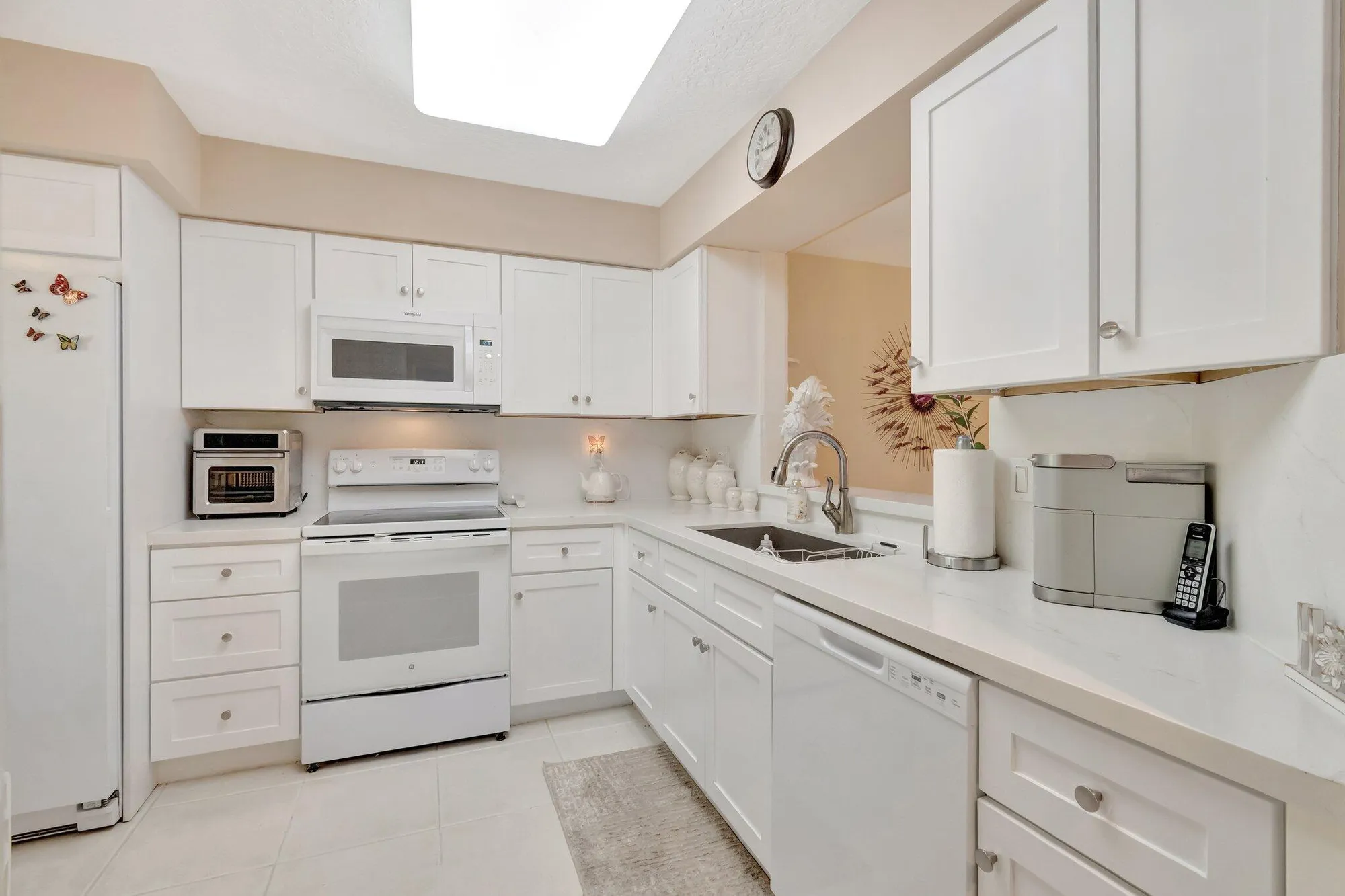 Property Slideshow image 12 of 31 | 5914 regal glen dr apt 107, Boynton Beach, FL, 33437