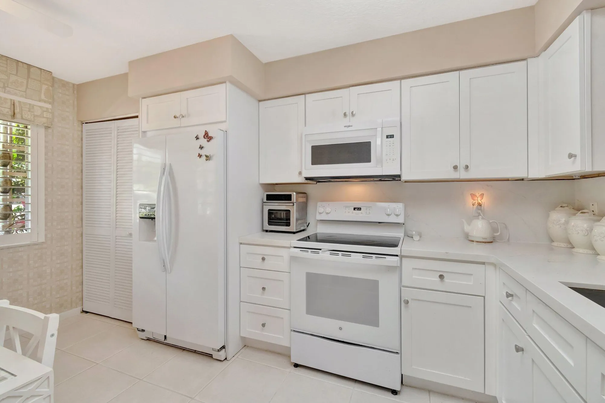 Property Slideshow image 13 of 31 | 5914 regal glen dr apt 107, Boynton Beach, FL, 33437