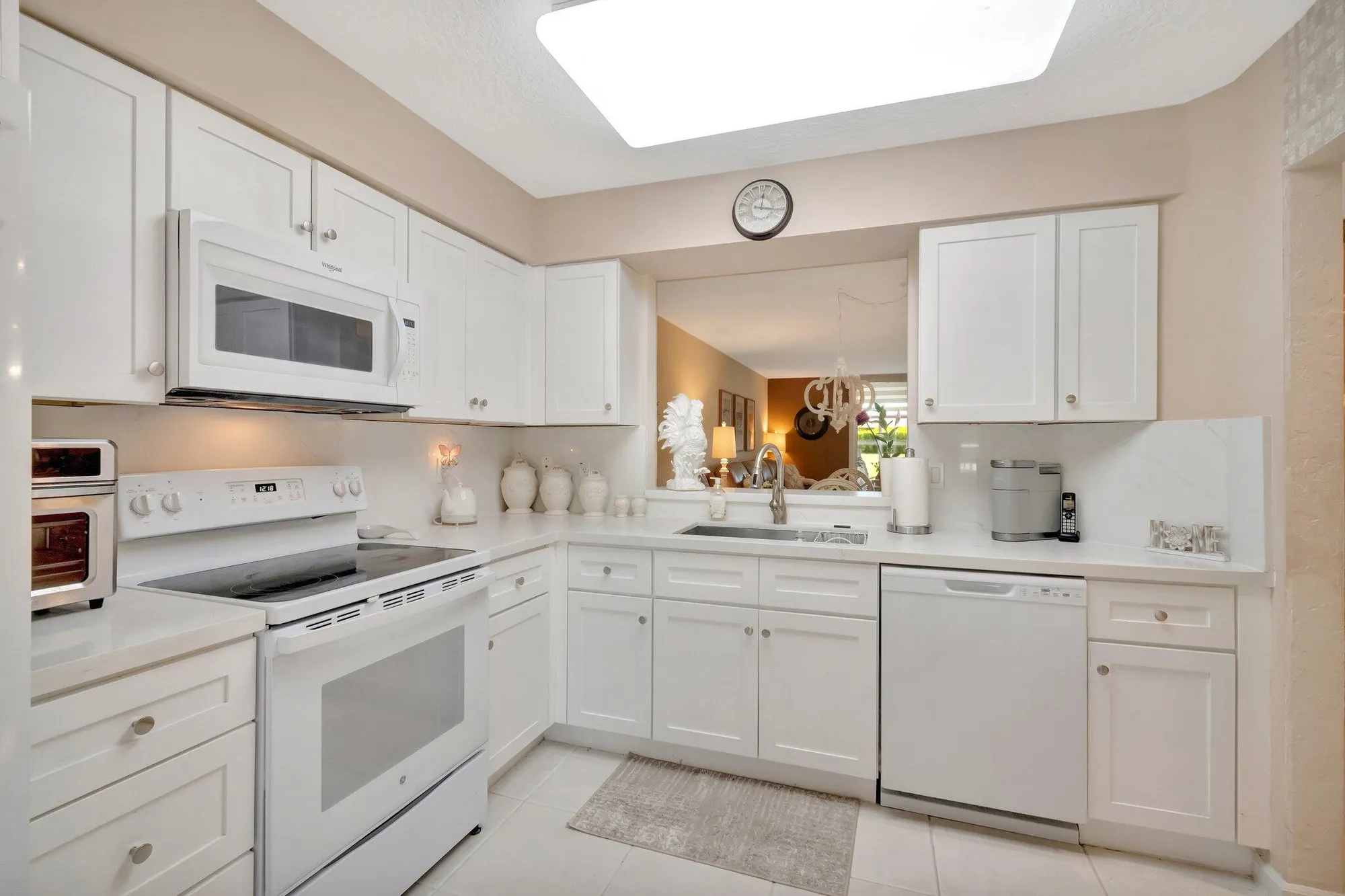 Property Slideshow image 15 of 31 | 5914 regal glen dr apt 107, Boynton Beach, FL, 33437