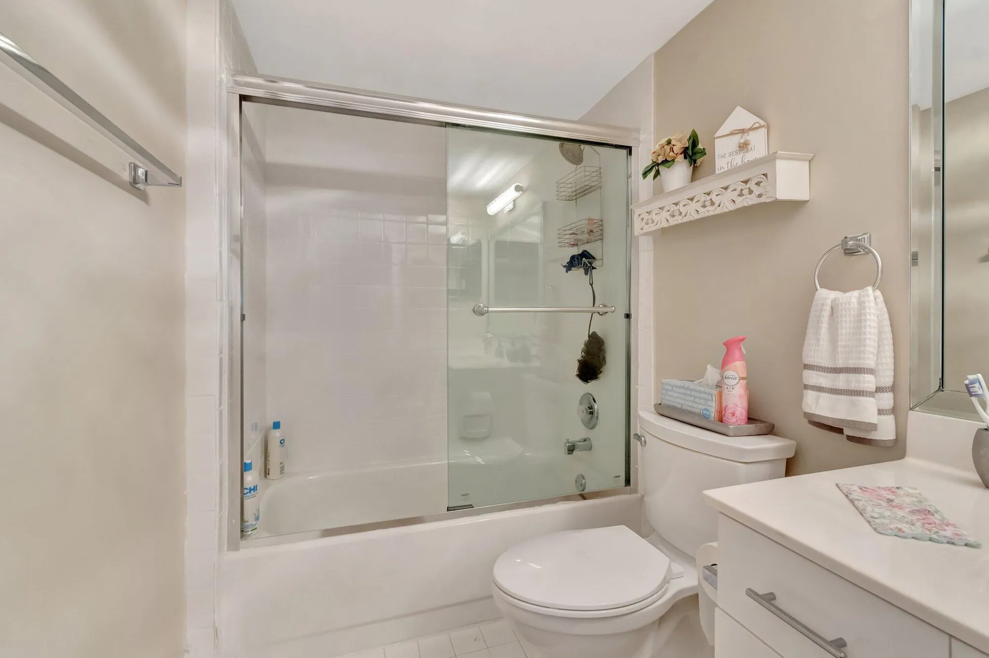 Property Slideshow image 21 of 31 | 5914 regal glen dr apt 107, Boynton Beach, FL, 33437