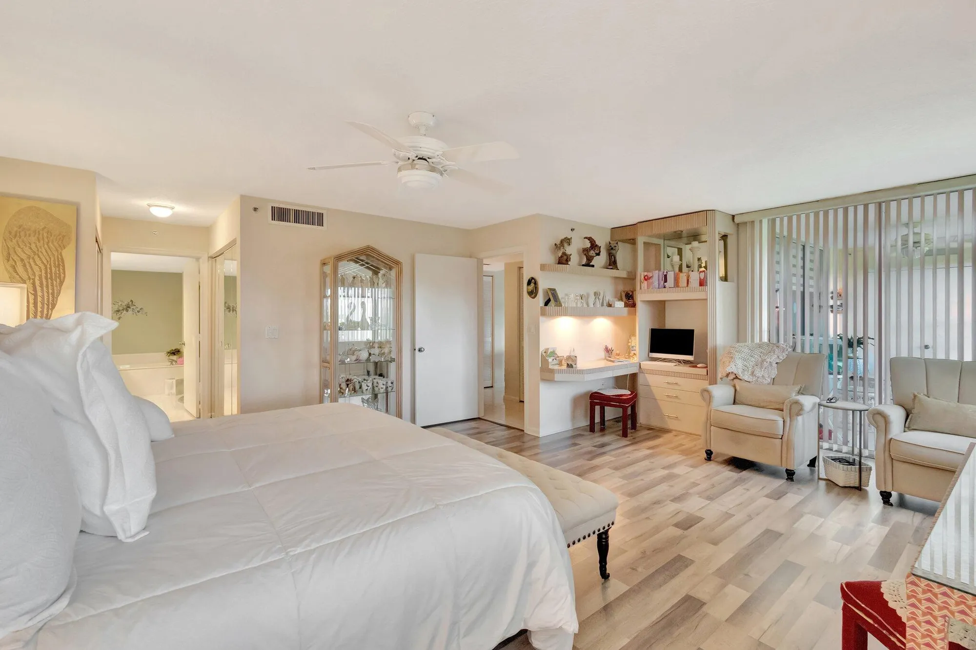 Property Slideshow image 27 of 31 | 5914 regal glen dr apt 107, Boynton Beach, FL, 33437