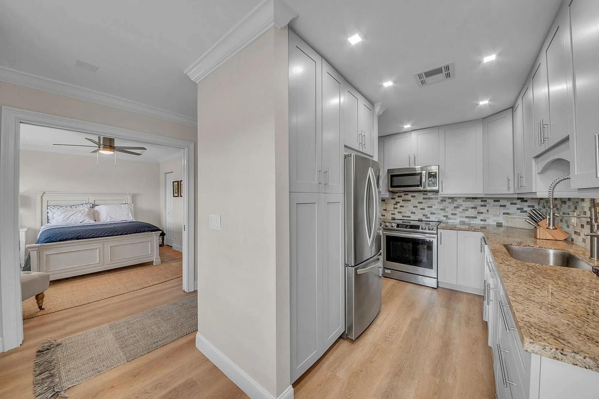 Property Slideshow image 11 of 54 | 1140 mahogany way apt 103, Delray Beach, FL, 33445