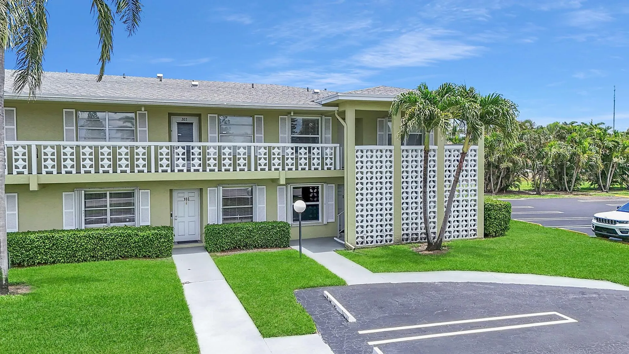 Property Slideshow image 44 of 54 | 1140 mahogany way apt 103, Delray Beach, FL, 33445