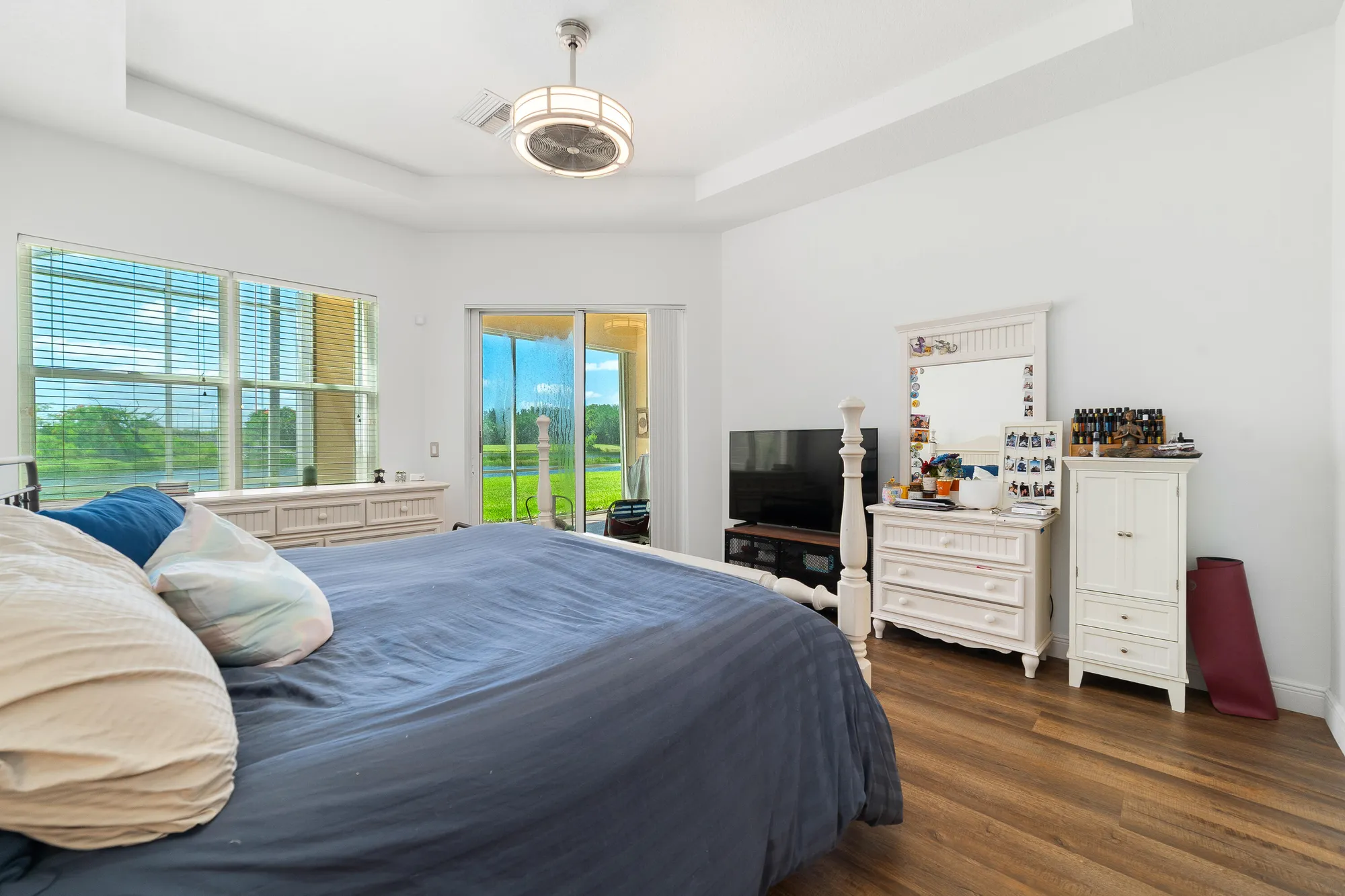 Property Slideshow image 15 of 38 | 525 sw lake manatee way, Port Saint Lucie, FL, 34986