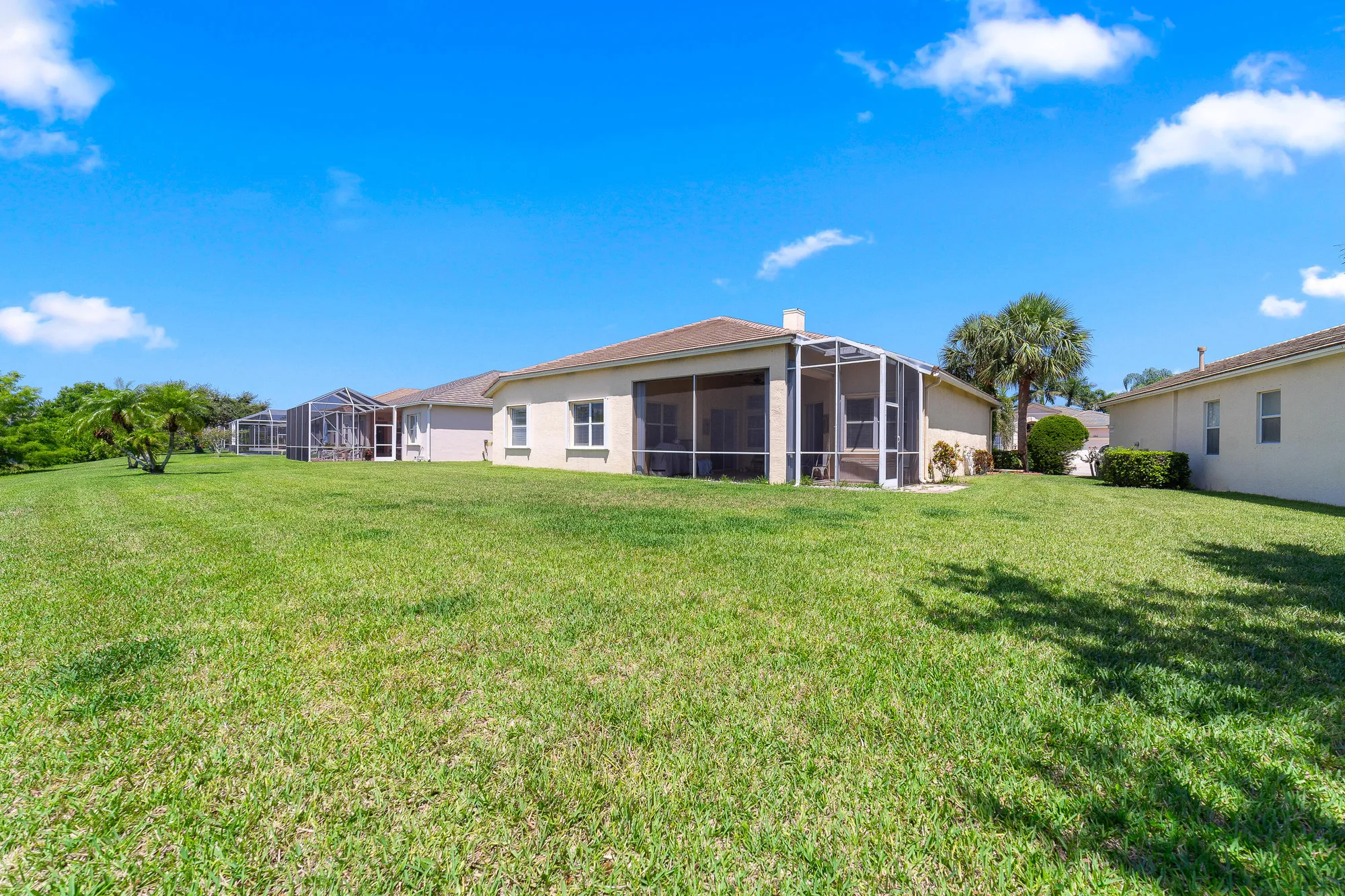 Property Slideshow image 27 of 38 | 525 sw lake manatee way, Port Saint Lucie, FL, 34986