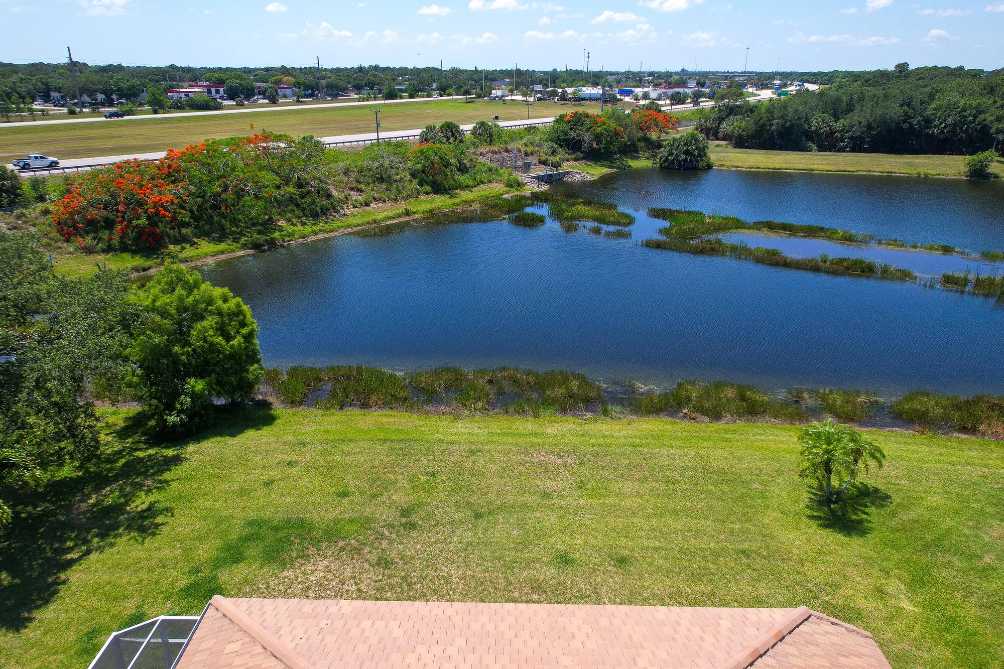 Property Slideshow image 34 of 38 | 525 sw lake manatee way, Port Saint Lucie, FL, 34986