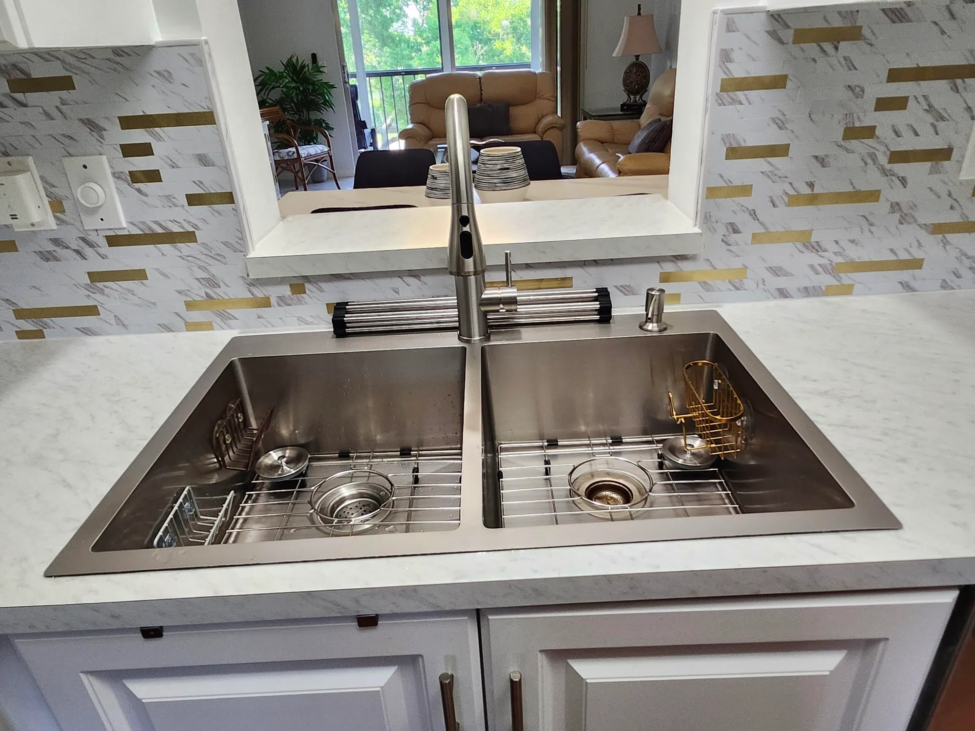 Property Slideshow image 4 of 47 | 7185 huntington ln 405, Delray Beach, FL, 33446