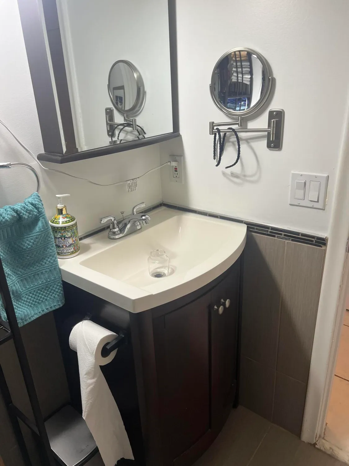 Property Slideshow image 8 of 10 | 132 berkshire f, West Palm Beach, FL, 33417