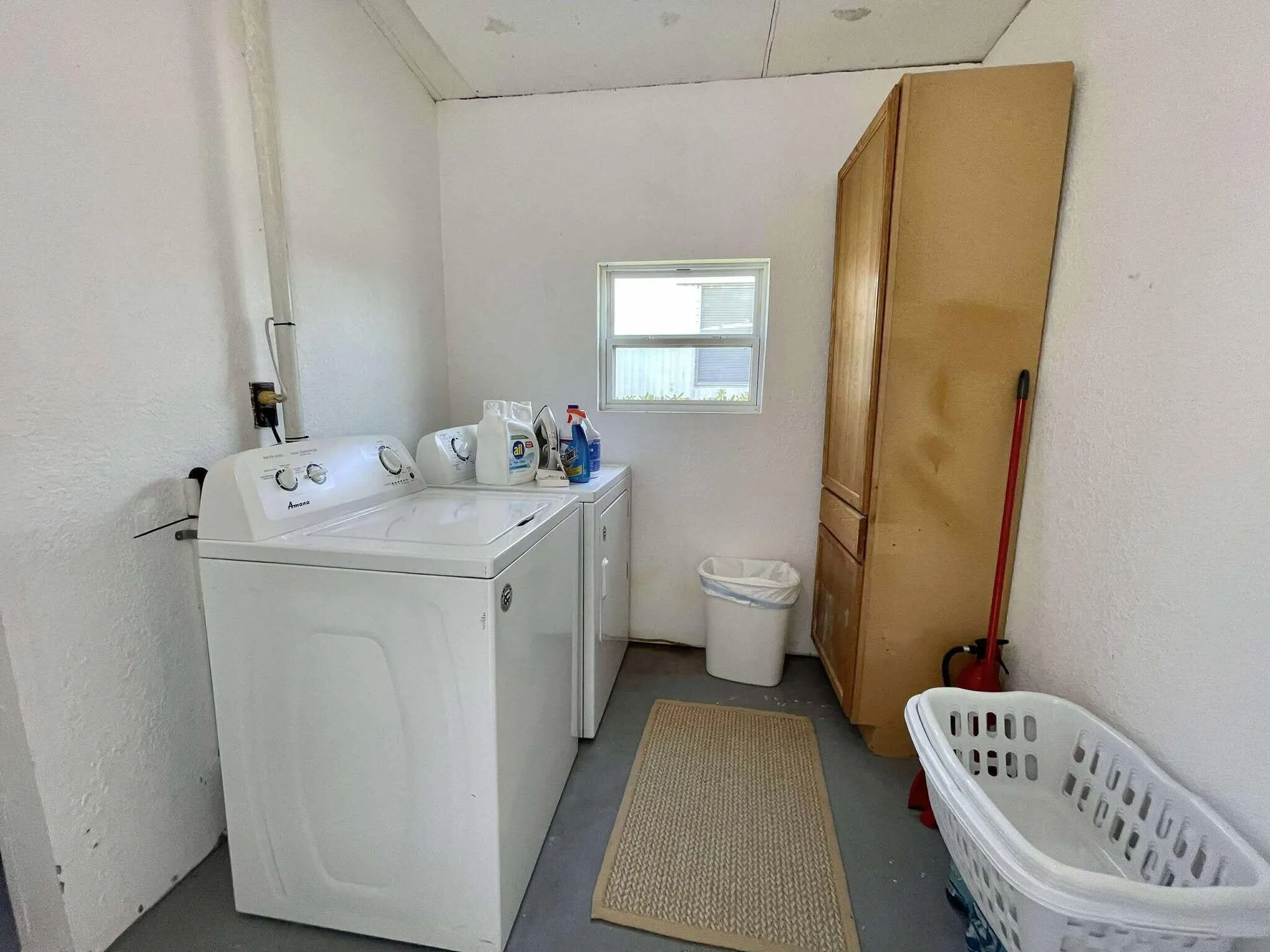 Property Slideshow image 13 of 20 | 10 pinecrest st, Lake Placid, FL, 33852