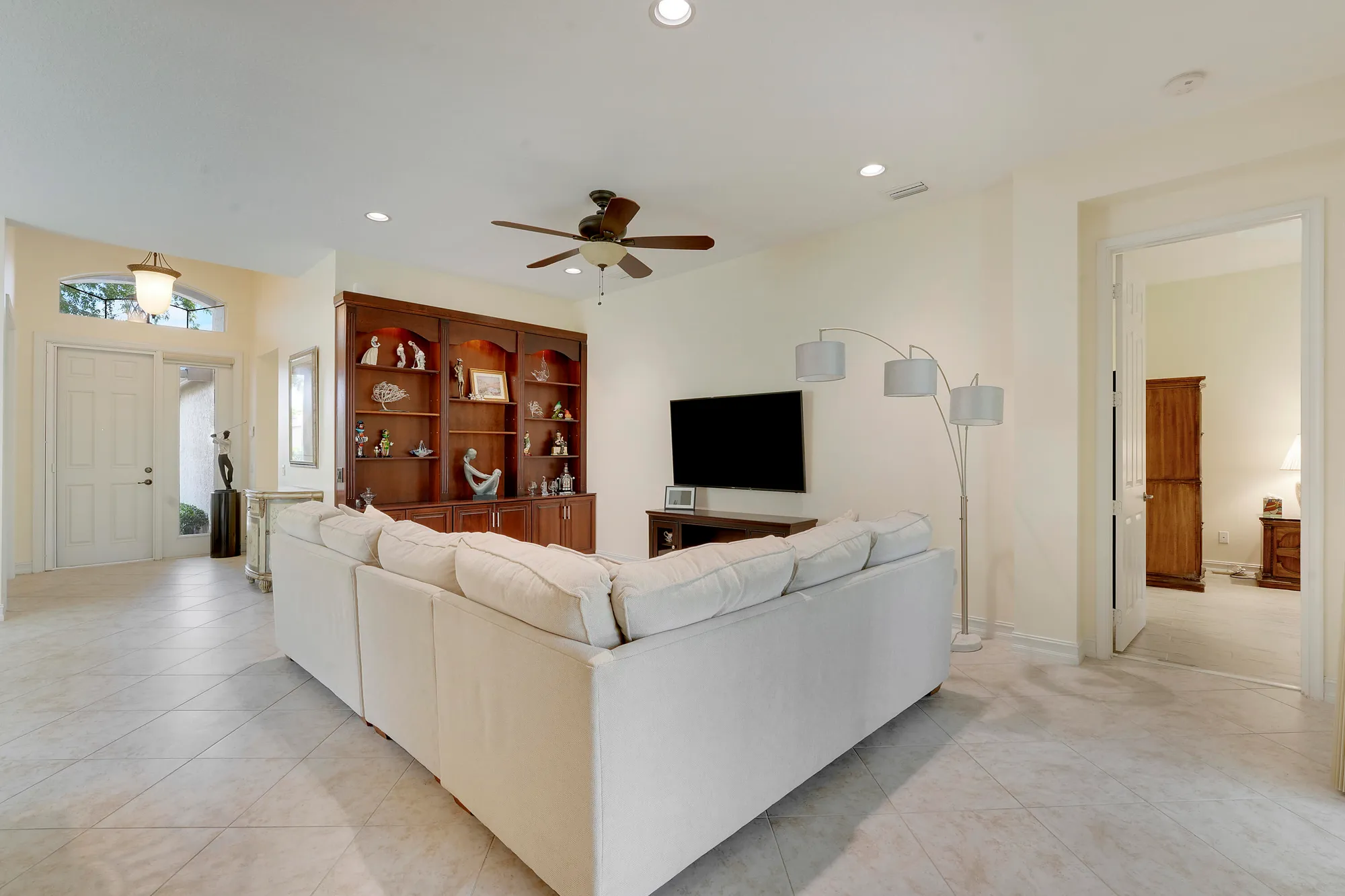 Property Slideshow image 10 of 34 | 10552 stone garden dr, Boynton Beach, FL, 33473