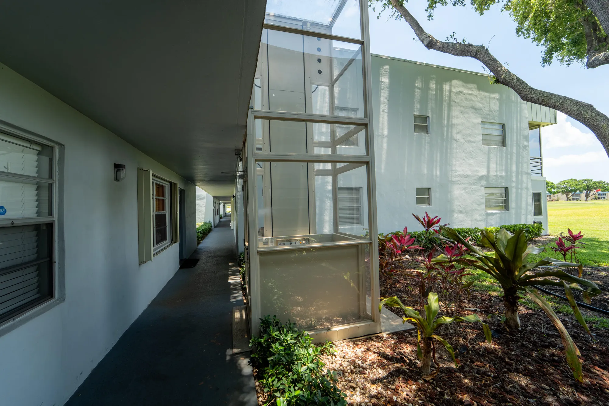 Property Slideshow image 29 of 58 | 938 normandy t # 938, Delray Beach, FL, 33484