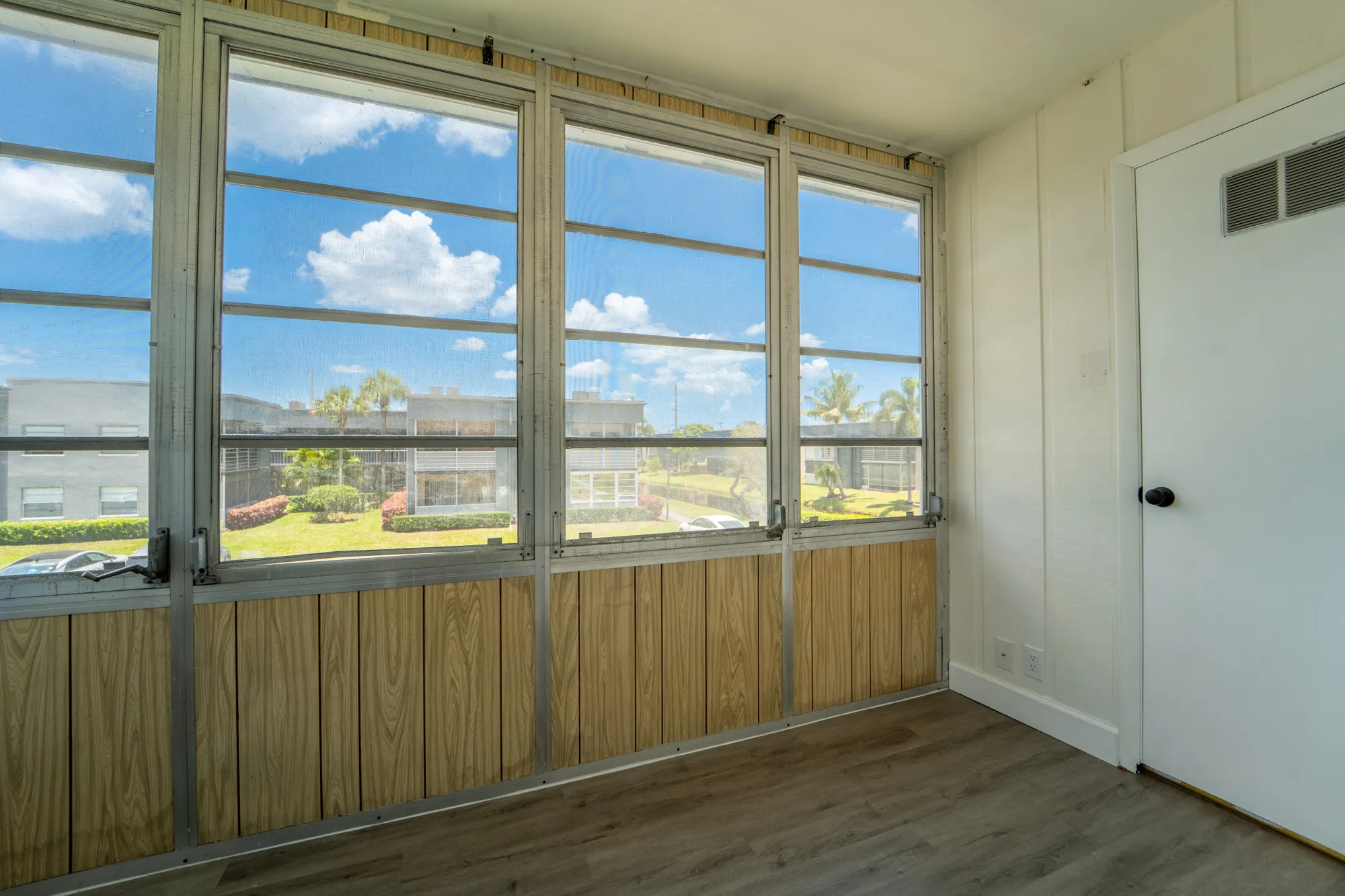 Property Slideshow image 31 of 58 | 938 normandy t # 938, Delray Beach, FL, 33484