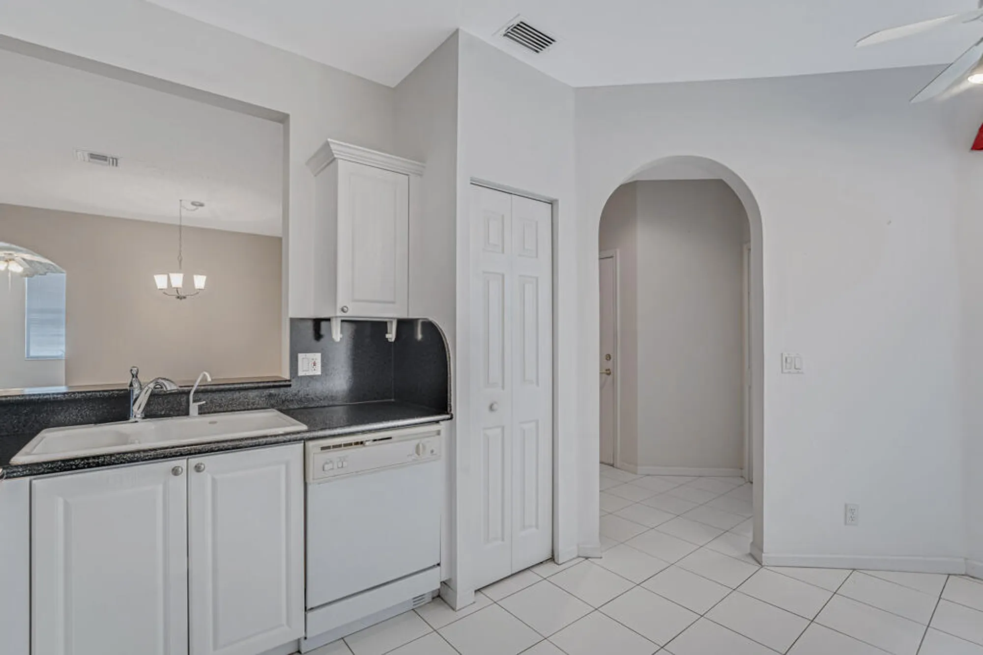 Property Slideshow image 21 of 87 | 7886 laina ln 2, Boynton Beach, FL, 33437