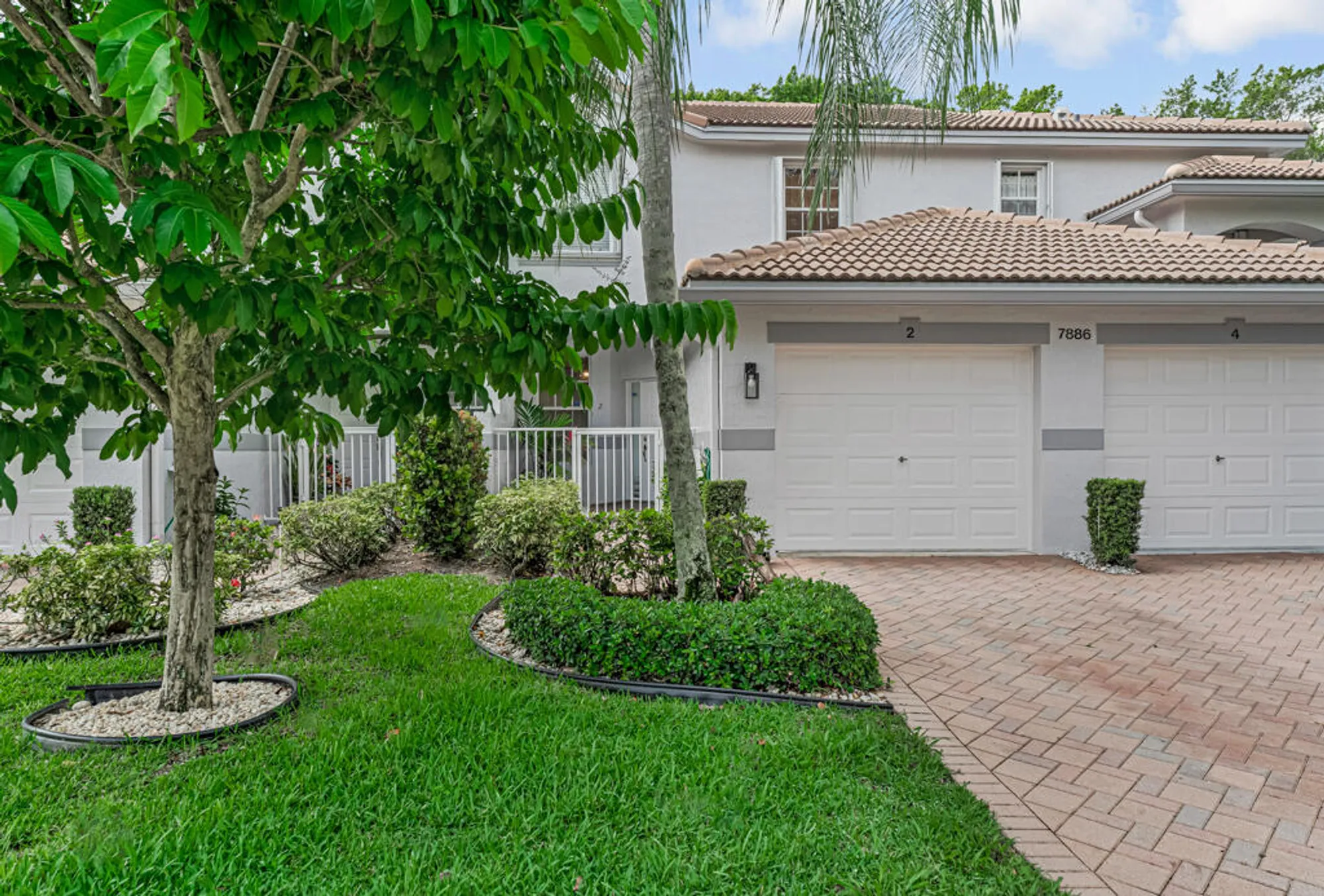 Property Slideshow image 36 of 87 | 7886 laina ln 2, Boynton Beach, FL, 33437