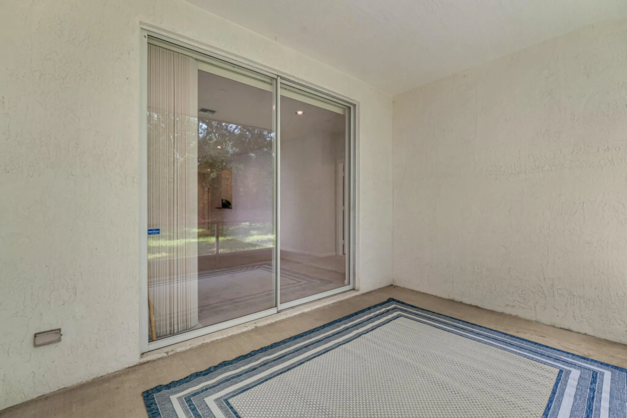 Property Slideshow image 35 of 87 | 7886 laina ln 2, Boynton Beach, FL, 33437