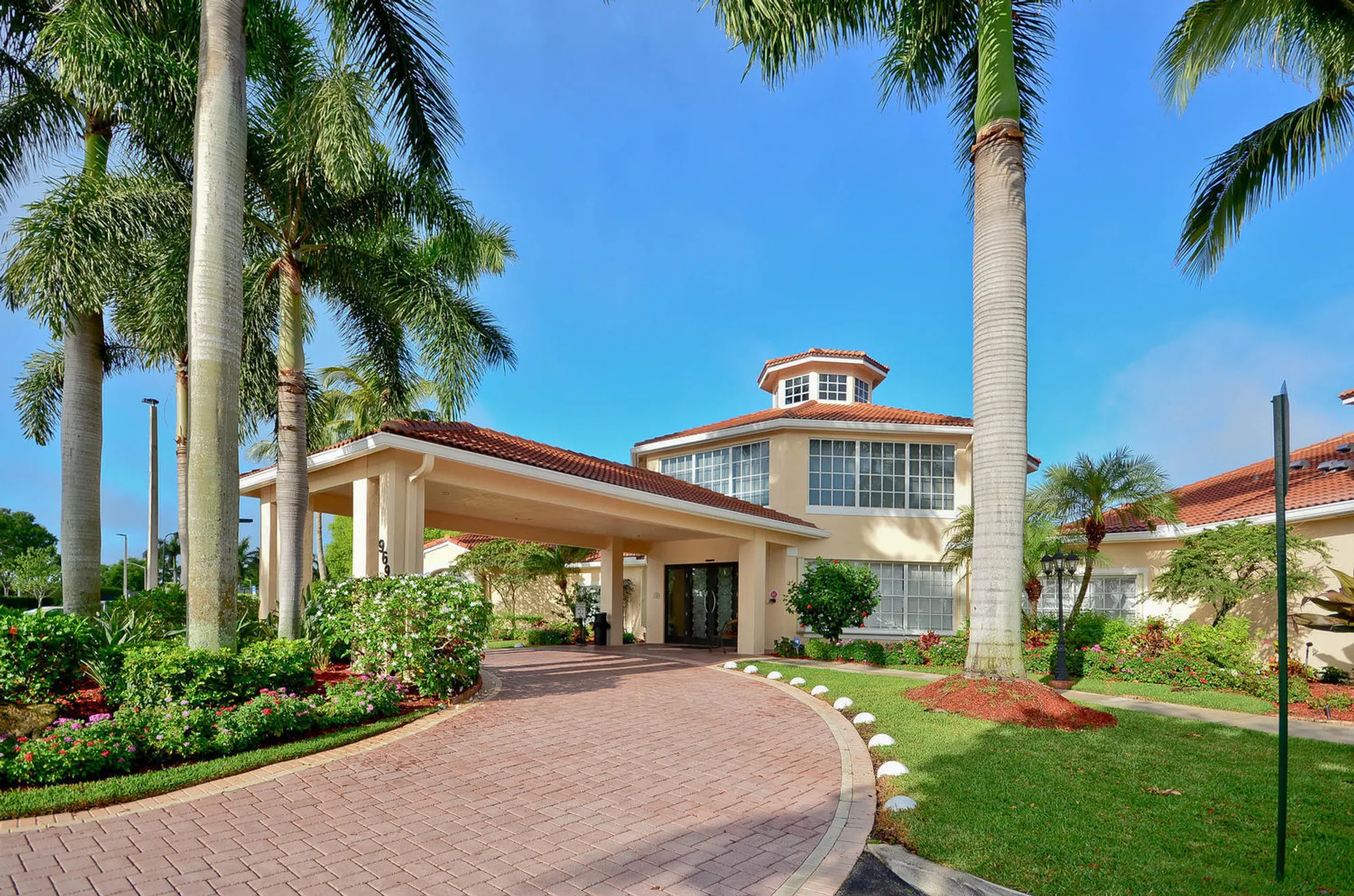 Property Slideshow image 54 of 87 | 7886 laina ln 2, Boynton Beach, FL, 33437
