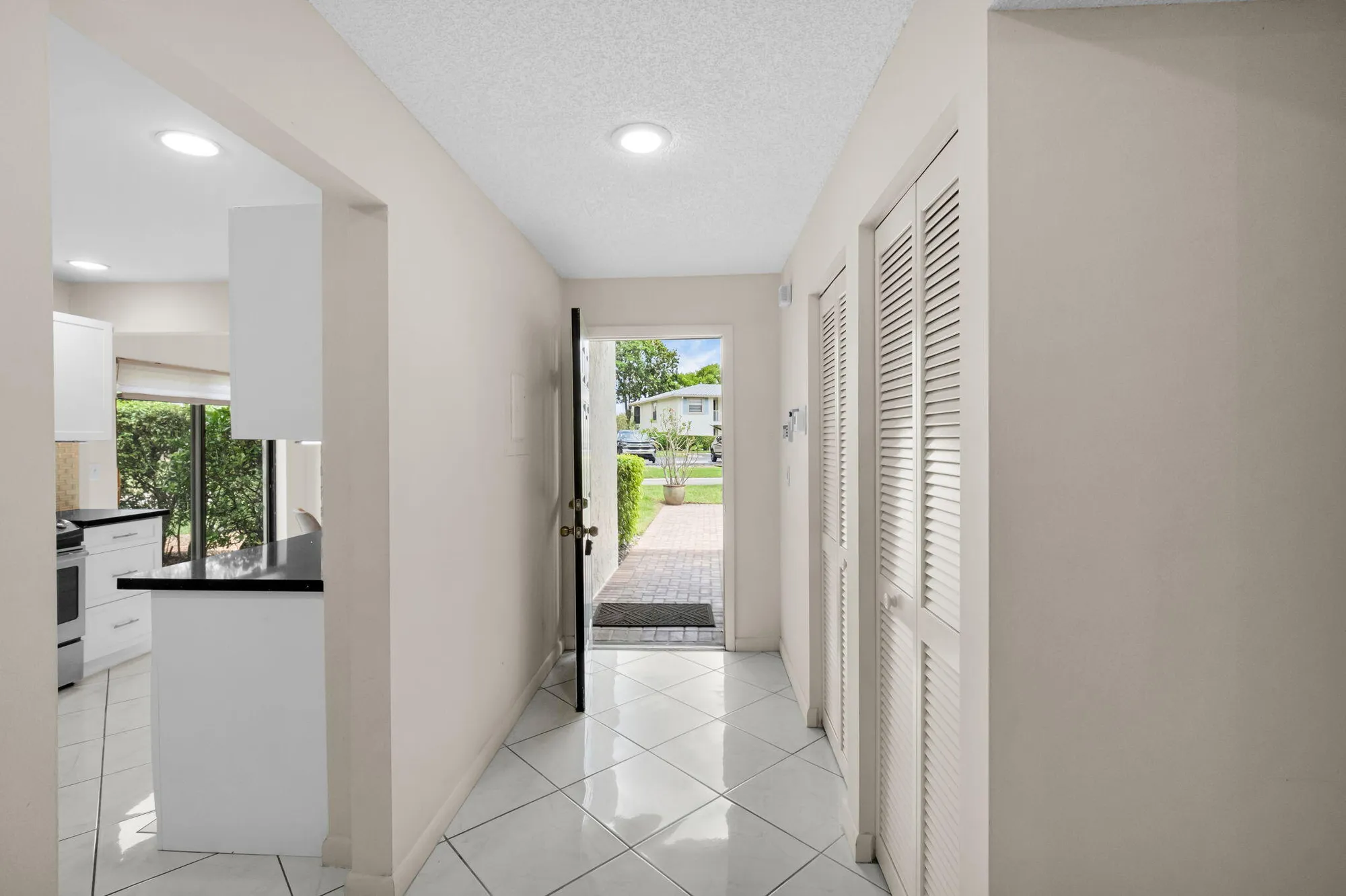Property Slideshow image 3 of 54 | 12 westgate ln c, Boynton Beach, FL, 33436