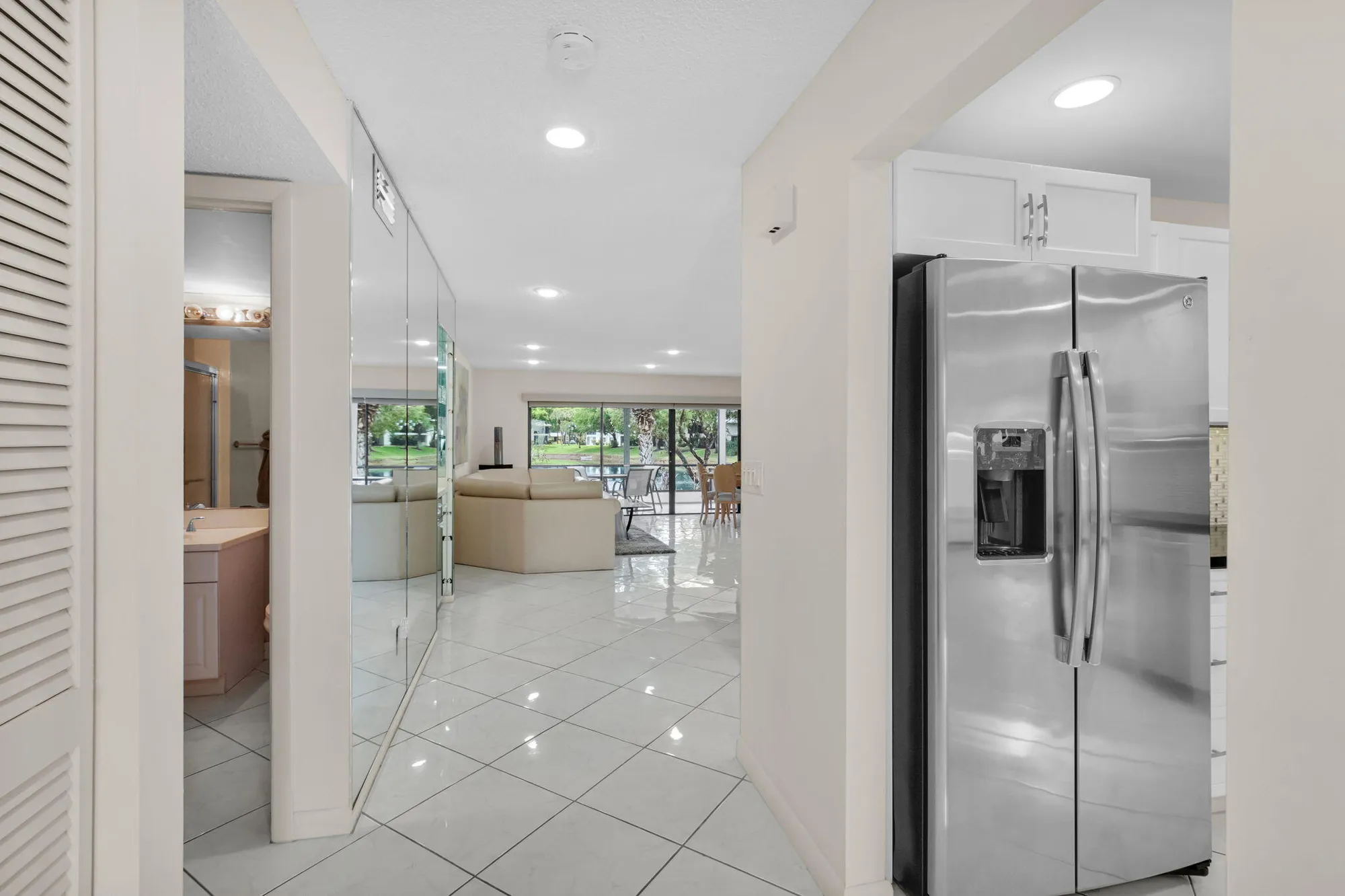 Property Slideshow image 4 of 54 | 12 westgate ln c, Boynton Beach, FL, 33436