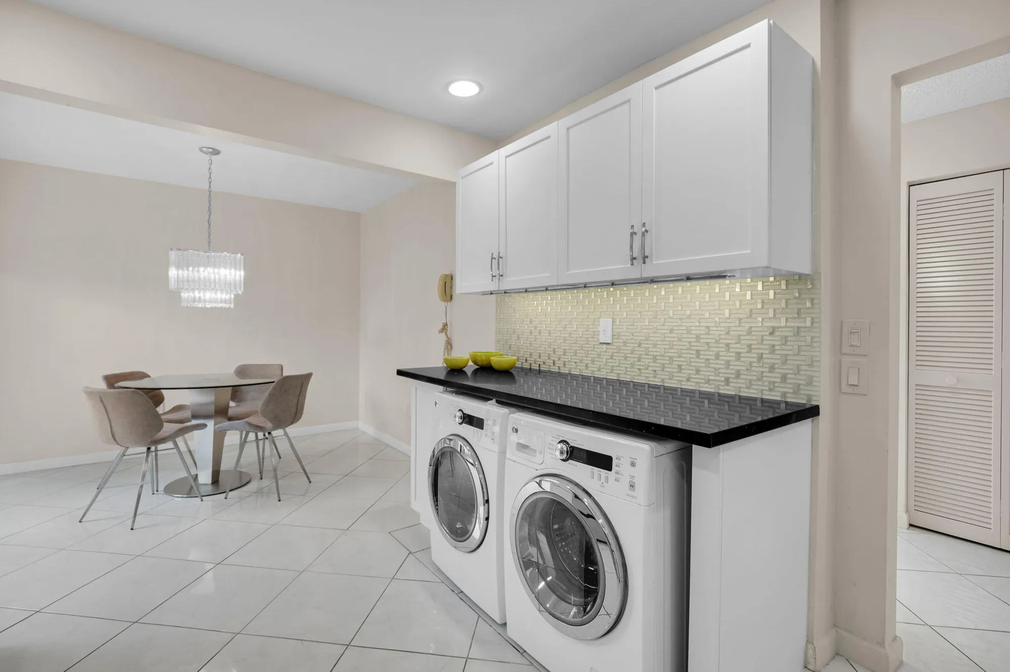 Property Slideshow image 8 of 54 | 12 westgate ln c, Boynton Beach, FL, 33436