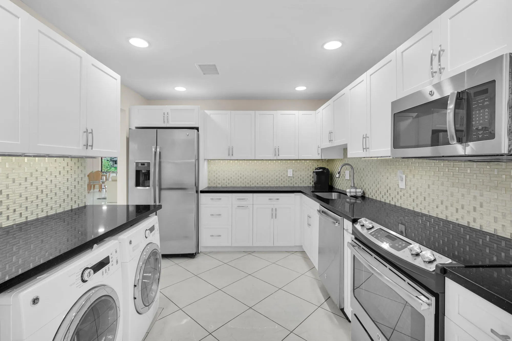 Property Slideshow image 12 of 54 | 12 westgate ln c, Boynton Beach, FL, 33436