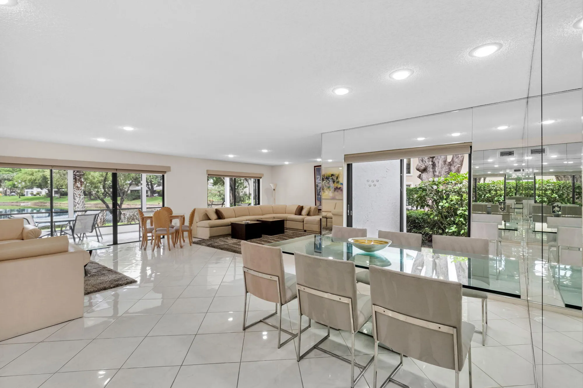 Property Slideshow image 14 of 54 | 12 westgate ln c, Boynton Beach, FL, 33436